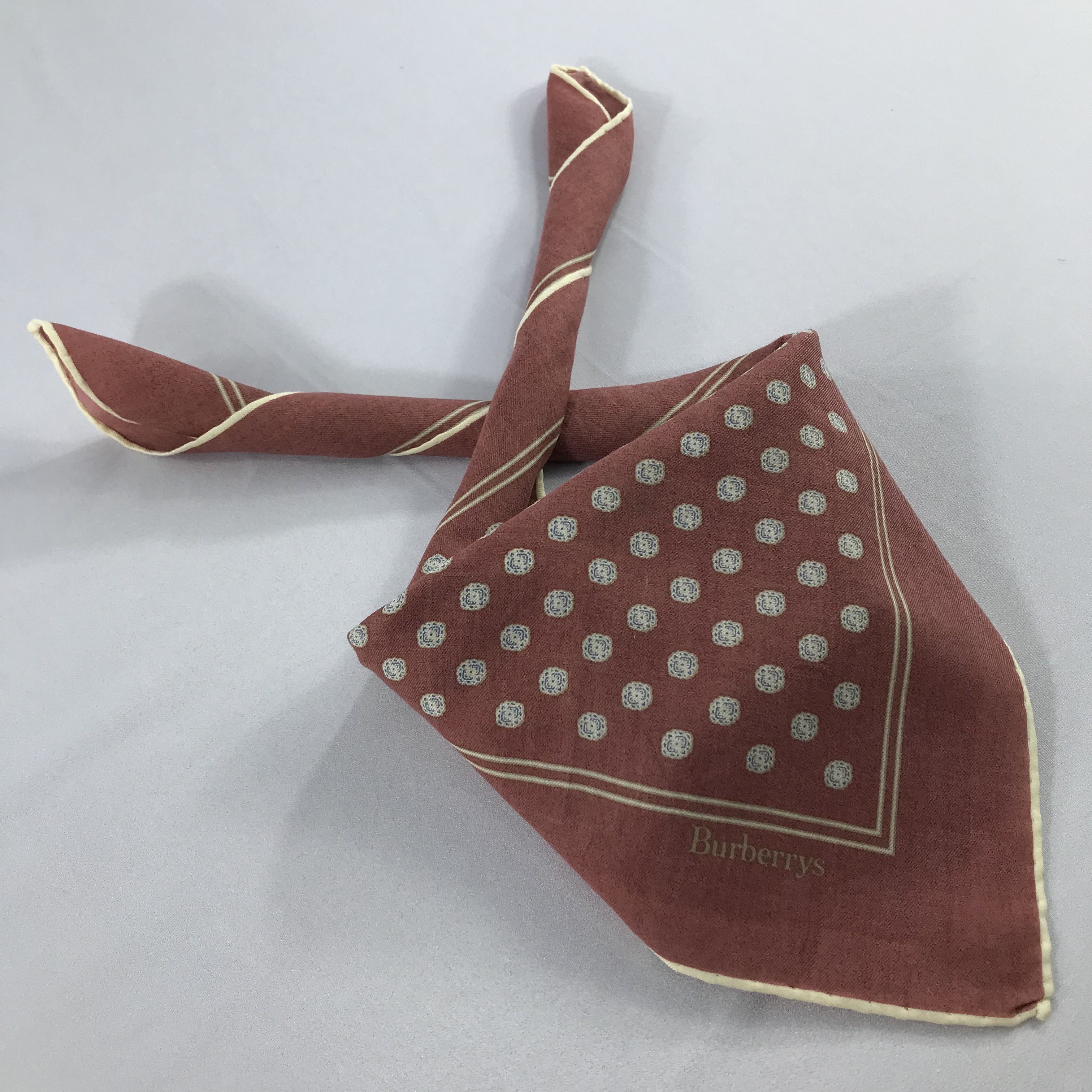 Burberry Burberry Bandana / Handkerchief / Neckerchief - S2074 Size ONE SIZE - 4 Thumbnail