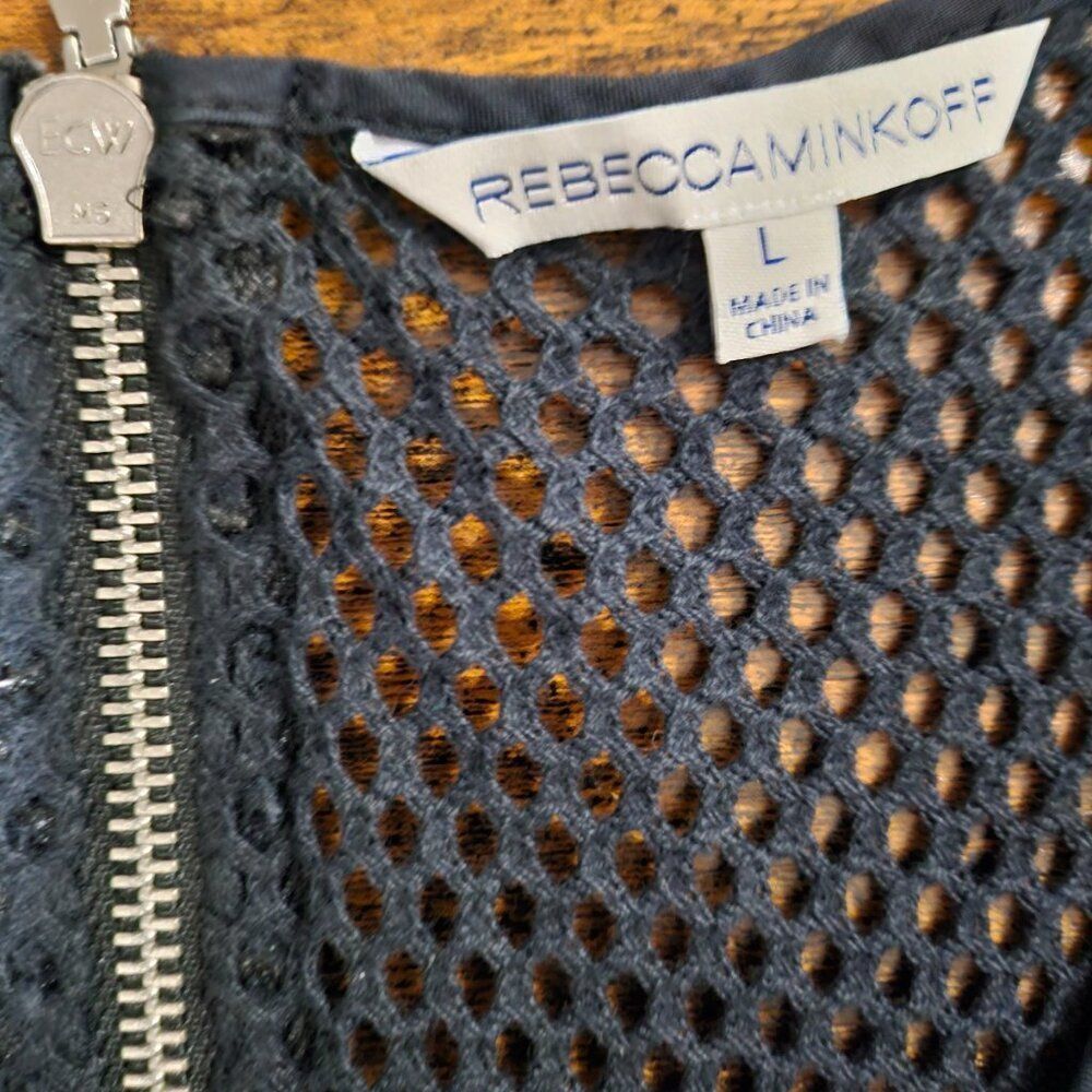 Rebecca Minkoff Rebecca Minkoff Black Mesh Crop Top Tank Large Floral Size L / US 10 / IT 46 - 3 Thumbnail