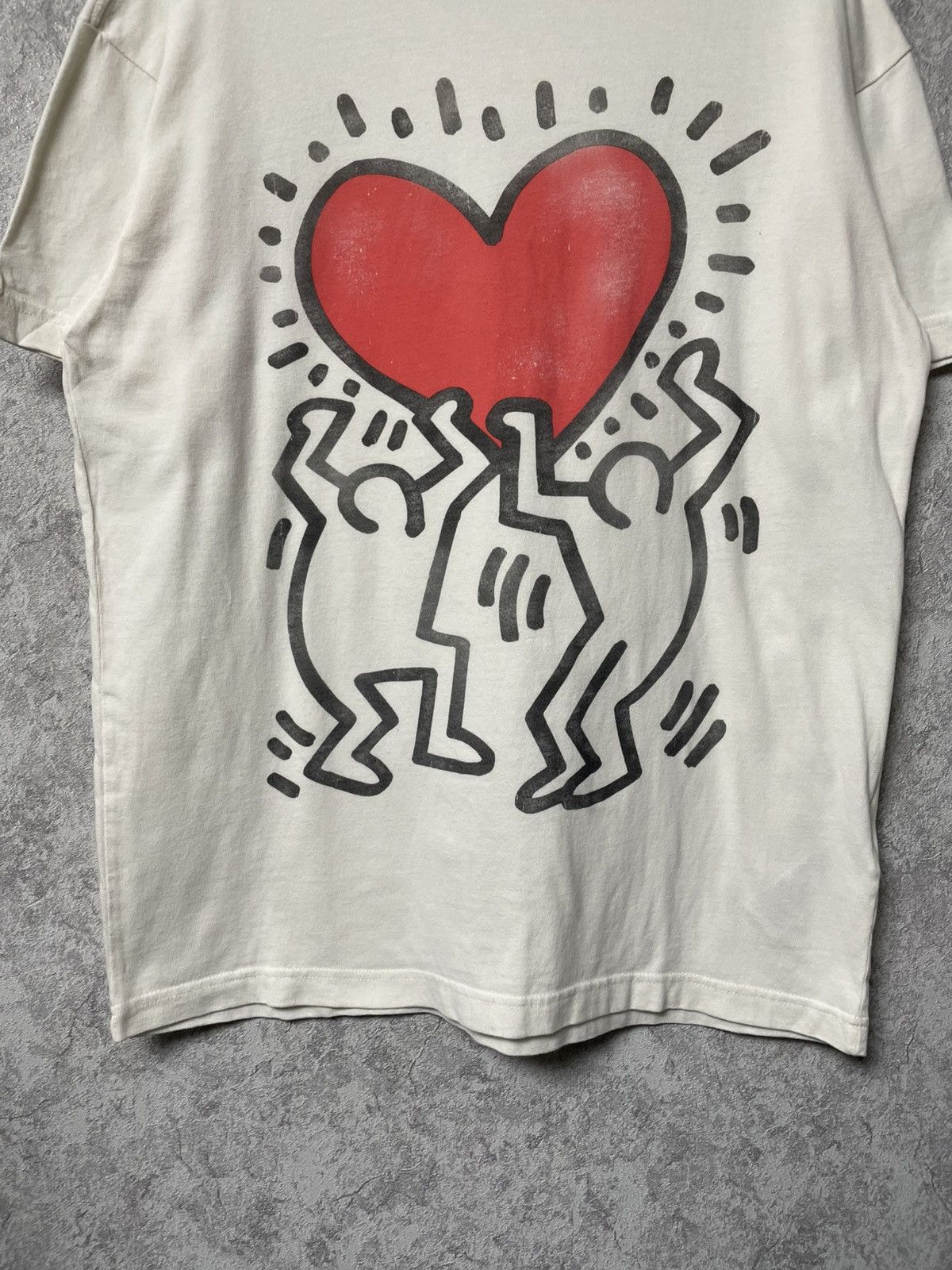 Keith Haring Abercrombie Fitch x Keith Haring Heart White T-Shirt Y2K Size US L / EU 52-54 / 3 - 3 Thumbnail