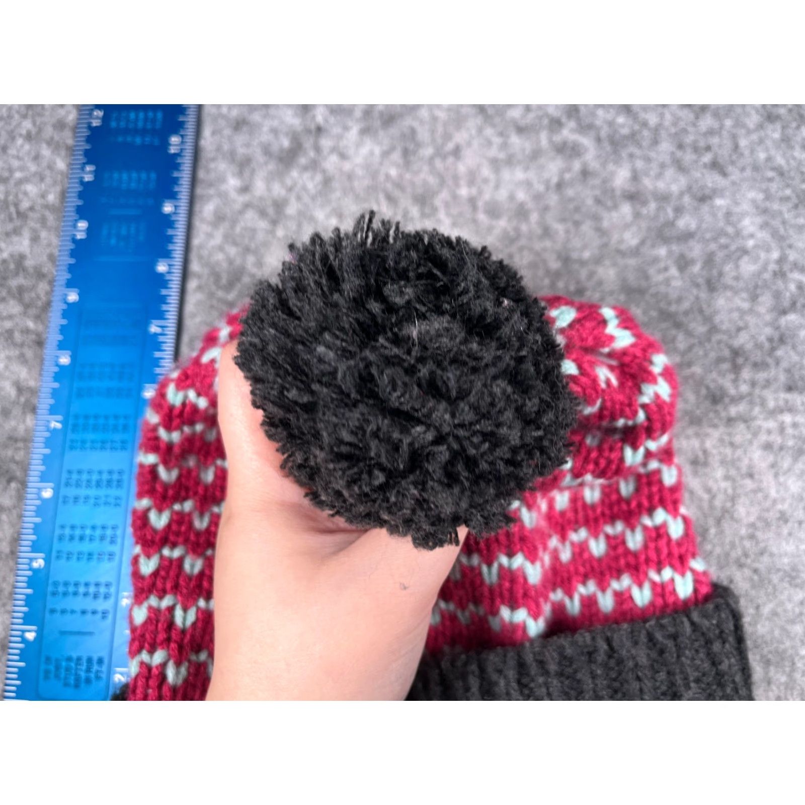 Pinko Horseware Beanie Hat Women One Size Pink Zig Zag Knit 100% Acrylic Pom Winter Outdoor Ski Style Mens Womens? Size ONE SIZE - 4 Thumbnail