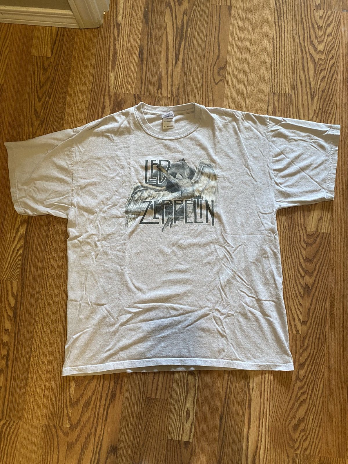 Vintage 2008 Led Zeppelin T-Shirt Size US XL / EU 56 / 4 - 1 Thumbnail