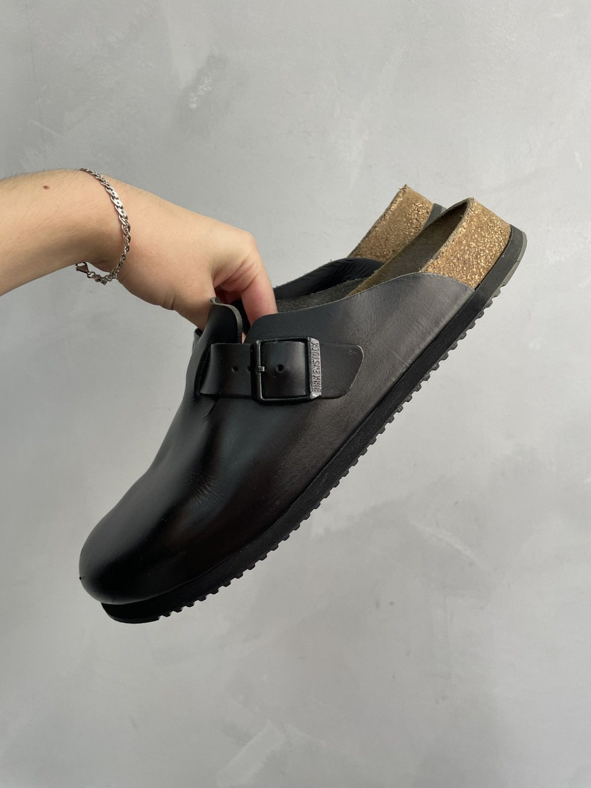 Birkenstock Leather hype Birkenstock Germany boston slipons slippers Size US 11 / EU 44 - 4 Thumbnail