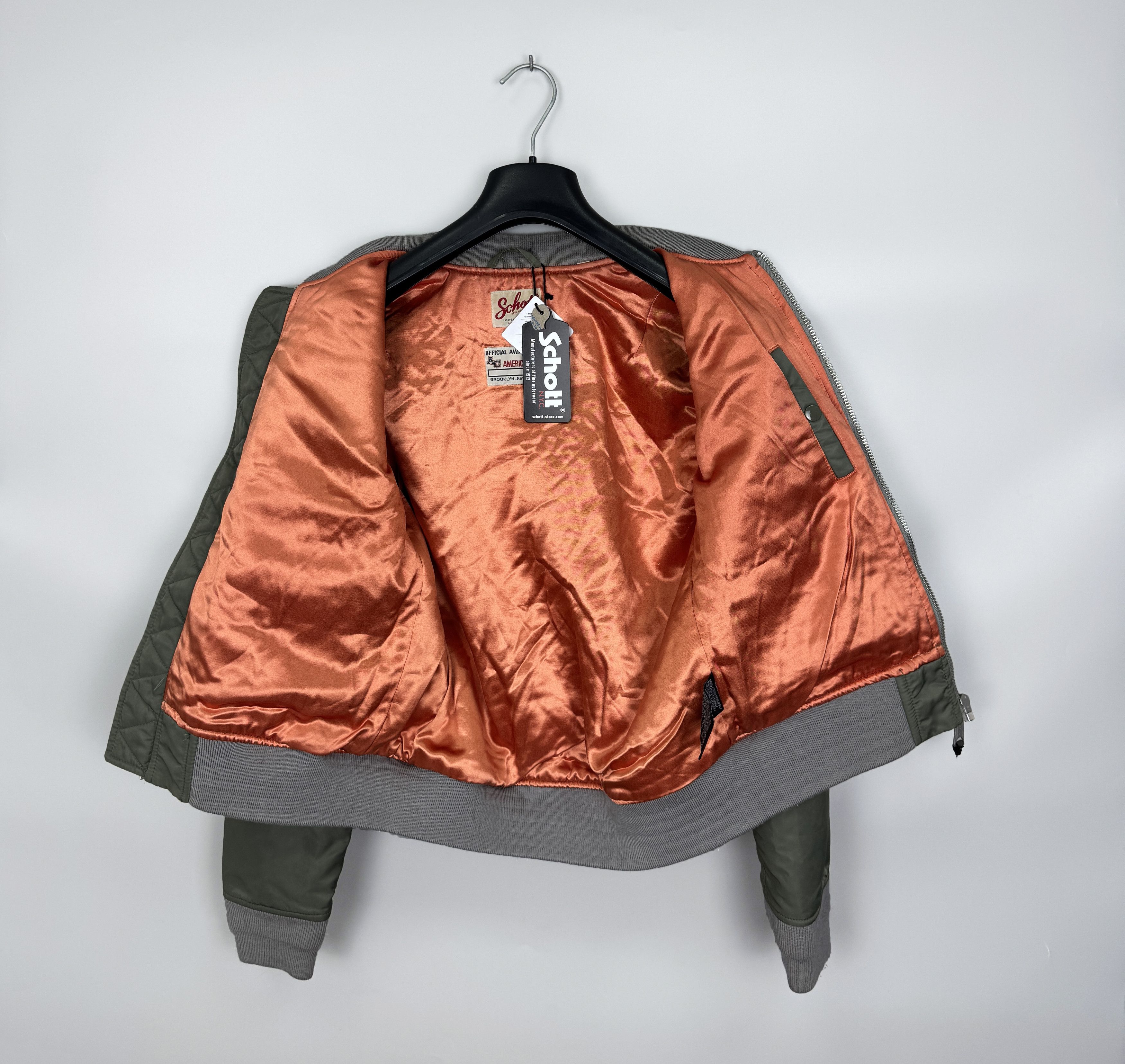 Schott NWT Schott by American College Bomber Jacket MA-1 Teflon Size S / US 4 / IT 40 - 6 Thumbnail