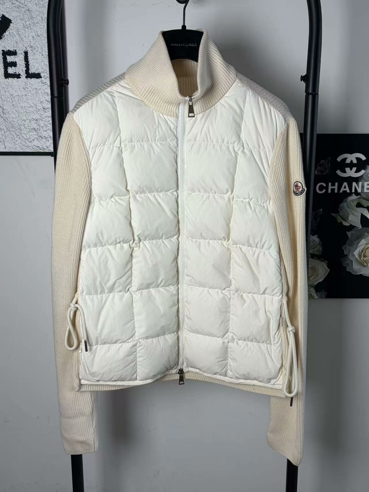 Moncler Moncler Retro Down White Heavy Coat m Men Size US M / EU 48-50 / 2 - 1 Thumbnail