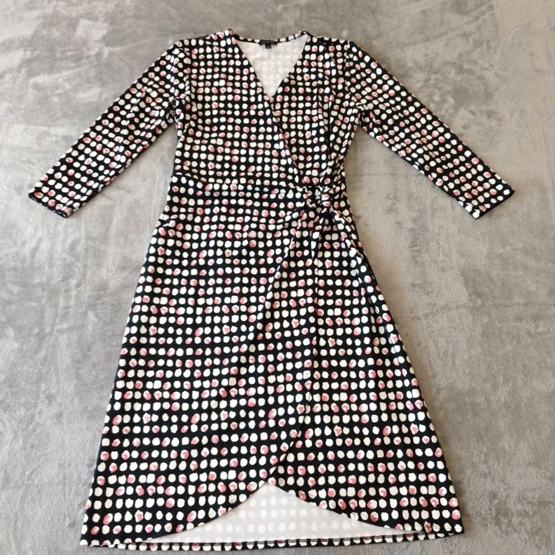 Talbots Talbots Dress S Black Pink Geometric Long Sleeve Wrap Midi V-Neck Pullover Womens Size S / US 4 / IT 40 - 2 Thumbnail