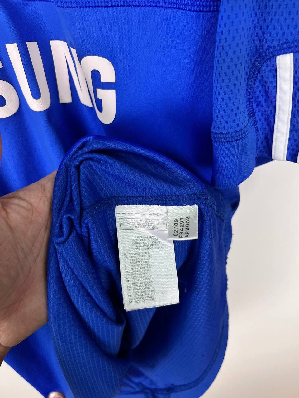 Vintage Chelsea Adidas Lampard 8 jersey t-shirts size M Size US M / EU 48-50 / 2 - 5 Thumbnail