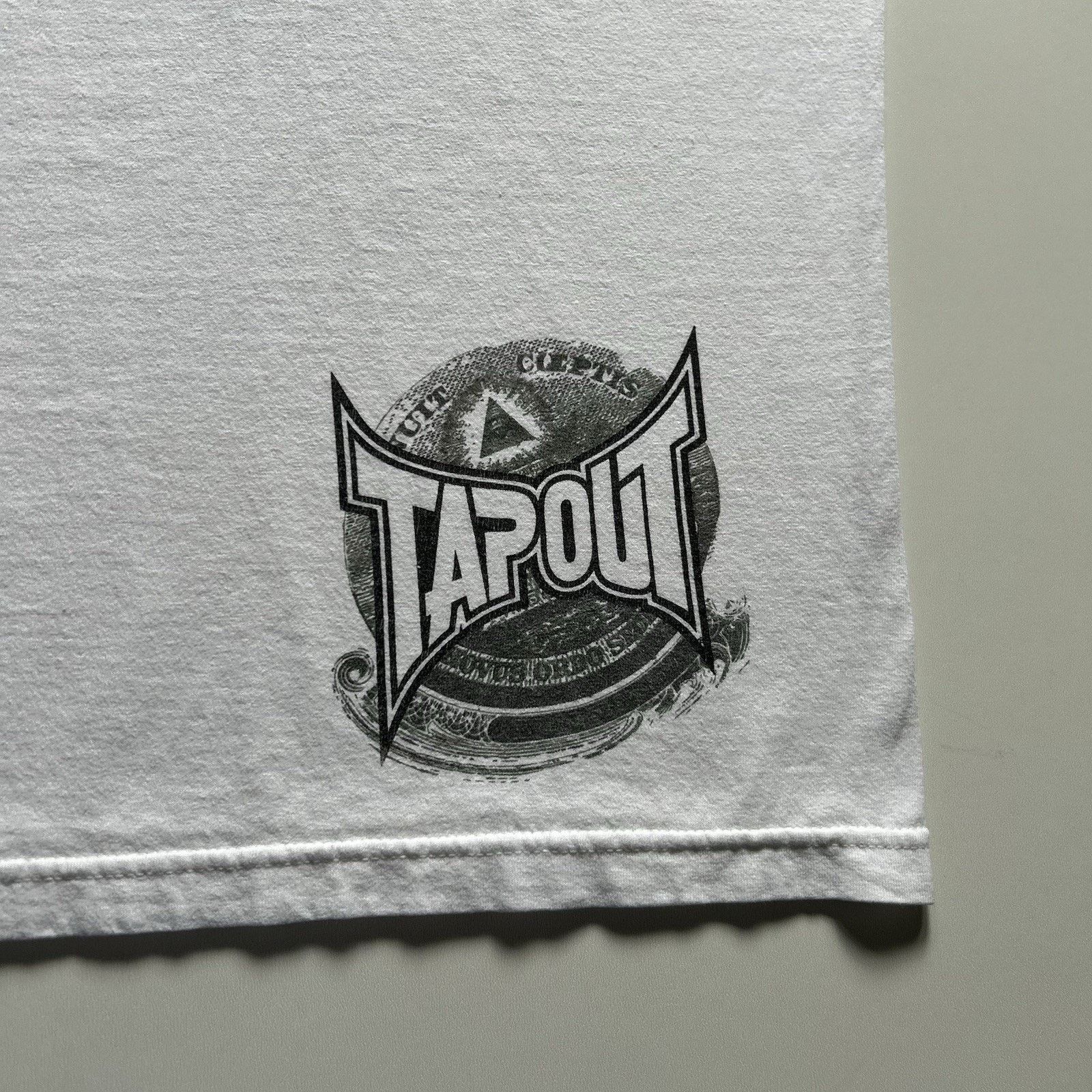 Tapout Vintage Y2K Tapout T-Shirt XL Money Cash Illuminati USA Rare Size US XL / EU 56 / 4 - 9 Thumbnail