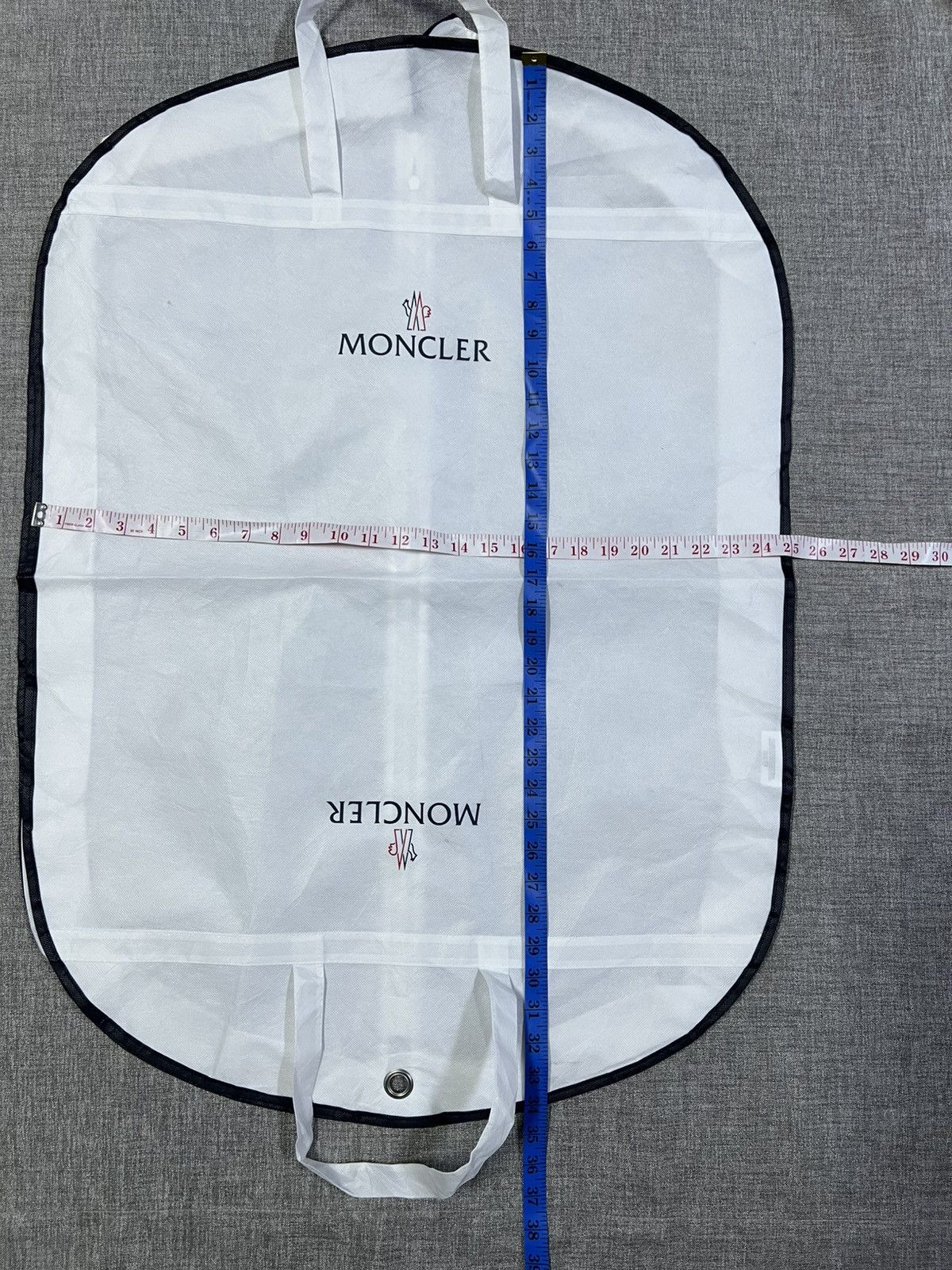 Moncler Moncler Garment Bag Size ONE SIZE - 11 Thumbnail