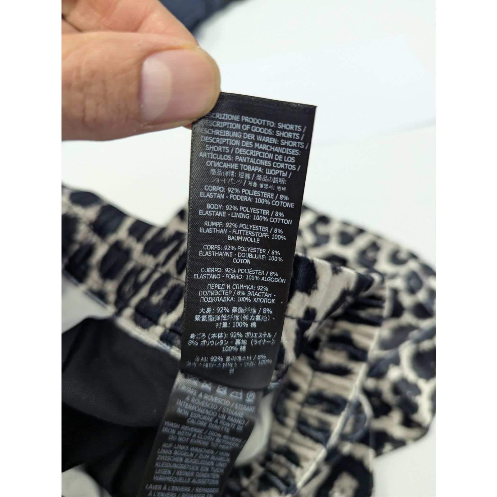 Tom Ford o1rshd1 Leopard-Print Cut and Sewn Knitted Shorts in Black Size US 34 / EU 50 - 19 Thumbnail