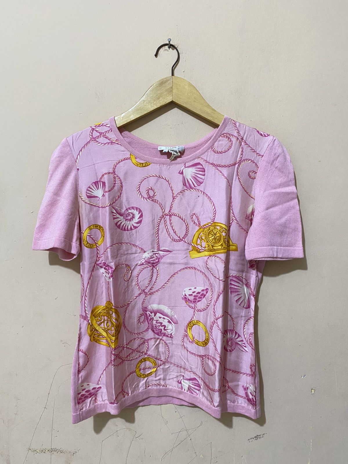 Celine 90s Celine Archive Boroque Tshirt Size XS / US 0-2 / IT 36-38 - 1 Thumbnail