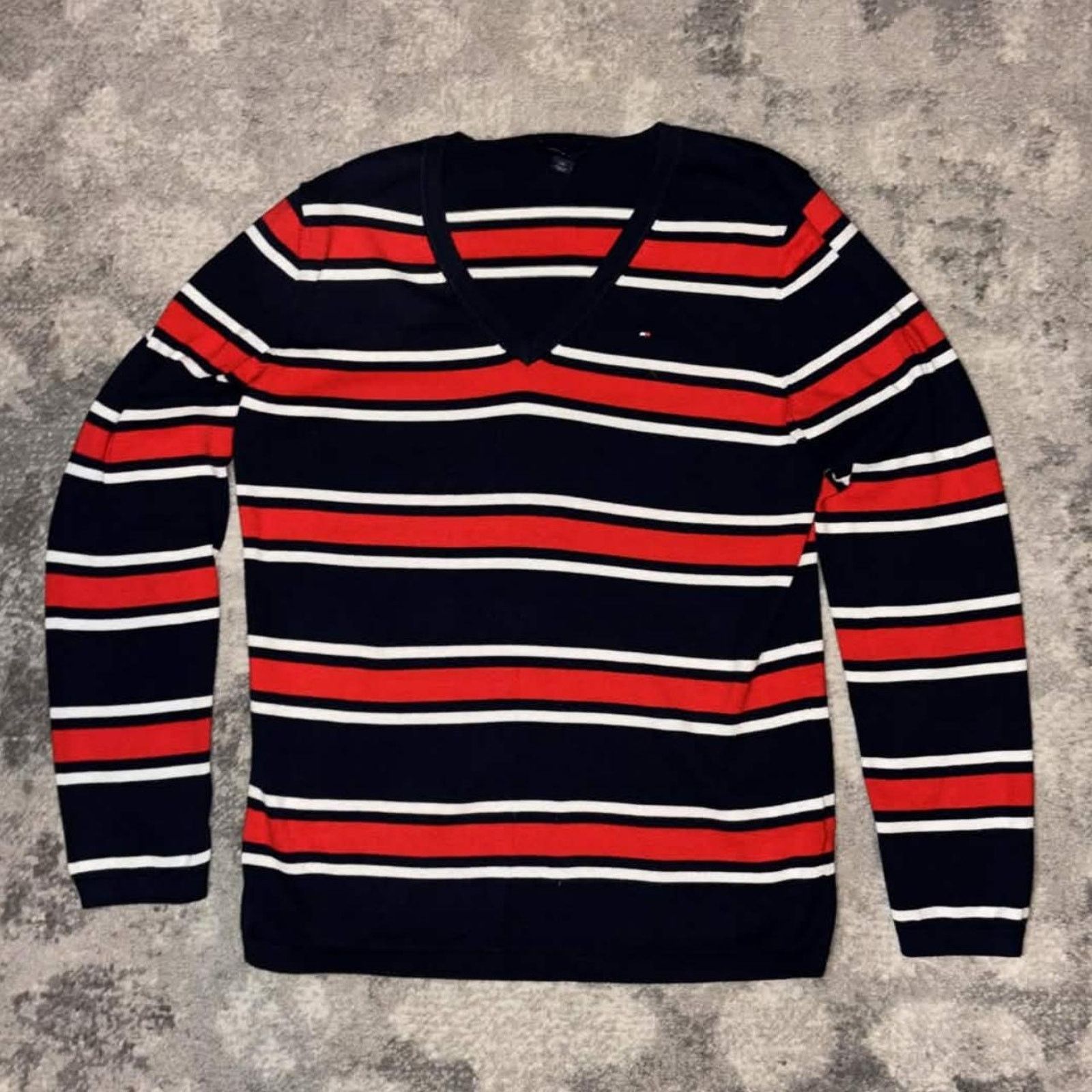 Tommy Hilfiger Tommy Hilfiger V-Neck Striped Knit Sweater Size US S / EU 44-46 / 1 - 1 Thumbnail