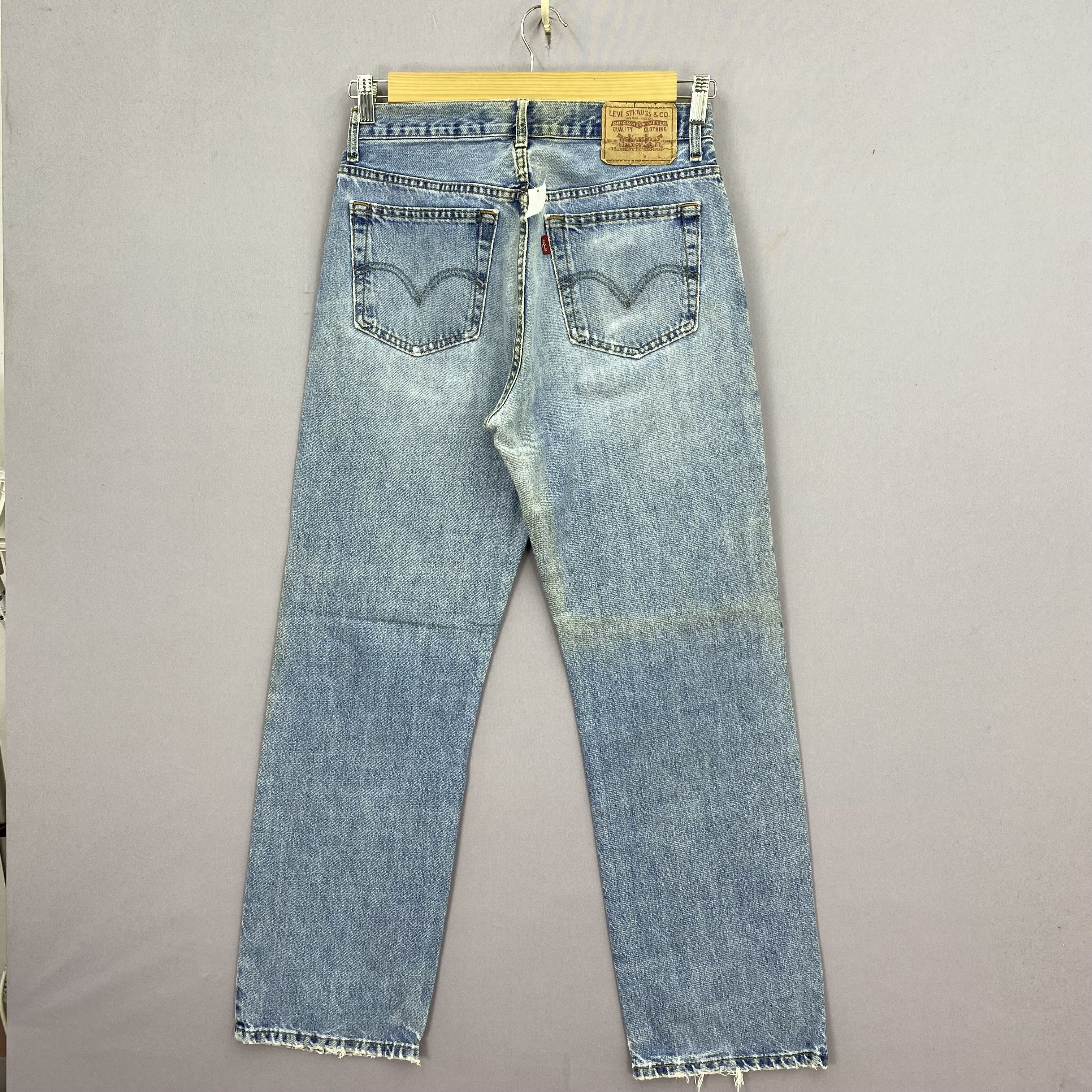 Levi's Vintage Distressed Light Wash Levis Jeans Denim BS47155 Size 28" / US 6 / IT 42 - 2 Thumbnail