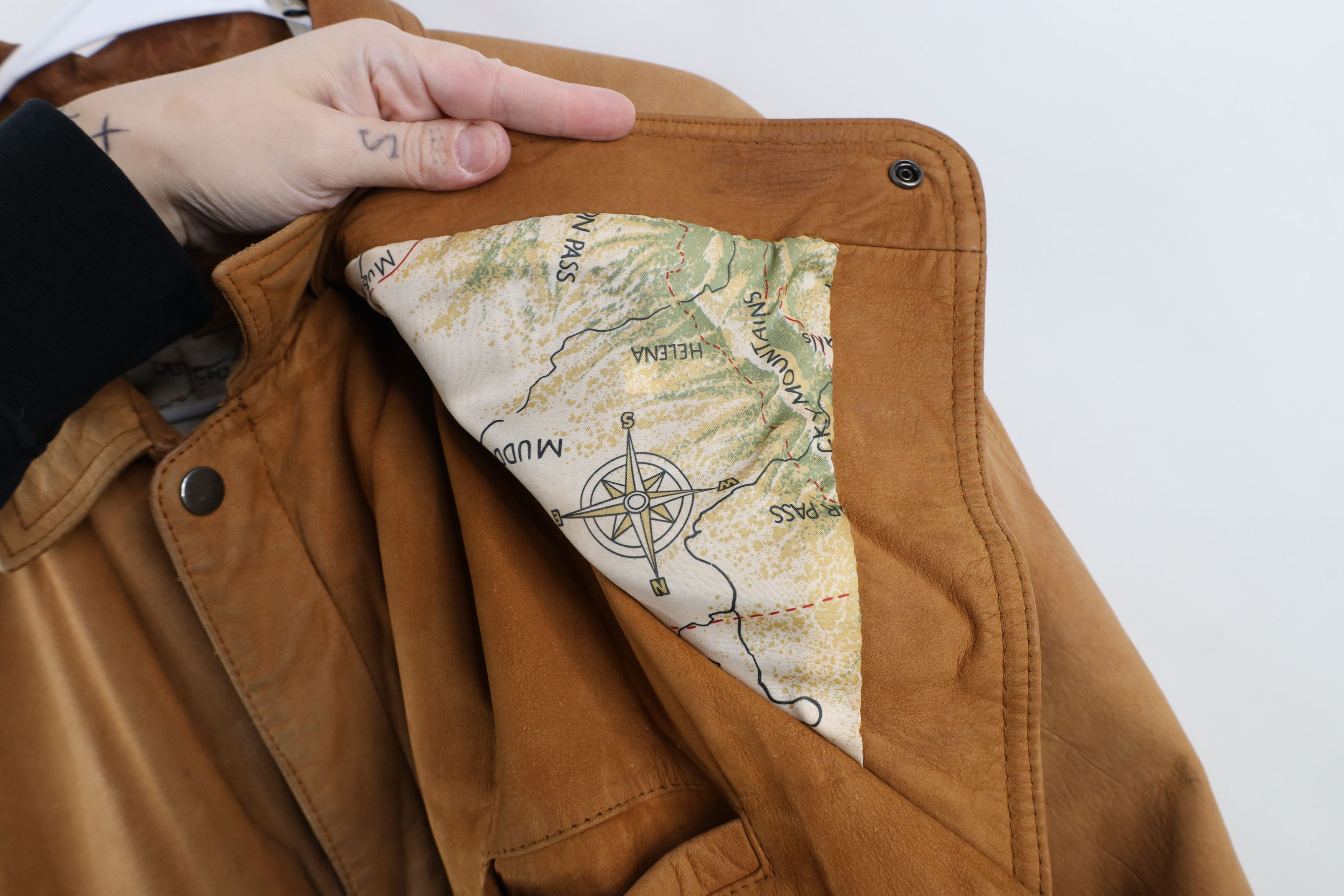 Marlboro × Vintage Vintage 90s Marlboro Lined Leather Flight Bomber Jacket Size US L / EU 52-54 / 3 - 4 Thumbnail