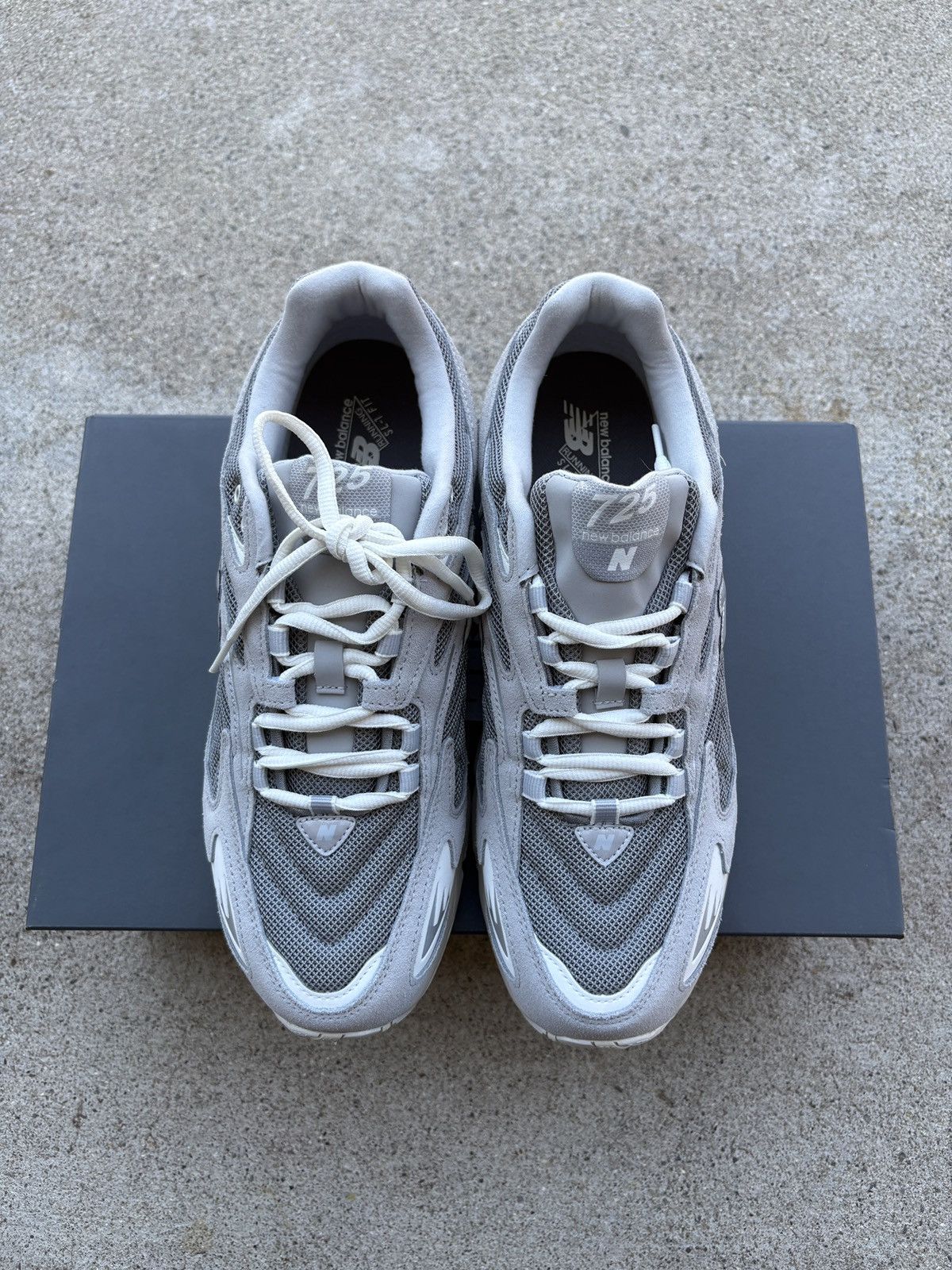 New Balance DS New Balance 725 “Raincloud” Men’s Size 10 Size US 10 / EU 43 - 5 Thumbnail