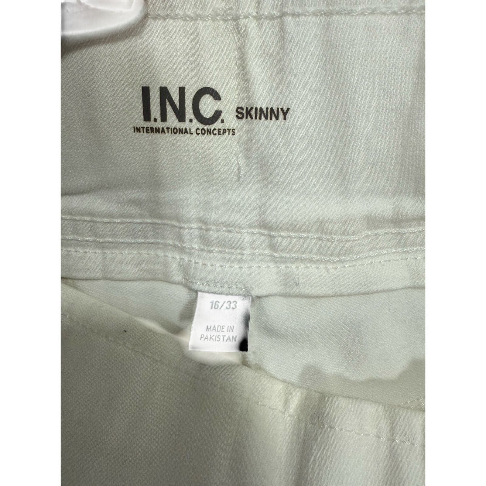 Macys INC International Concepts Skinny Jeans sz 16/33 NEW G655 Size 38" / US 16 / IT 52 - 7 Thumbnail