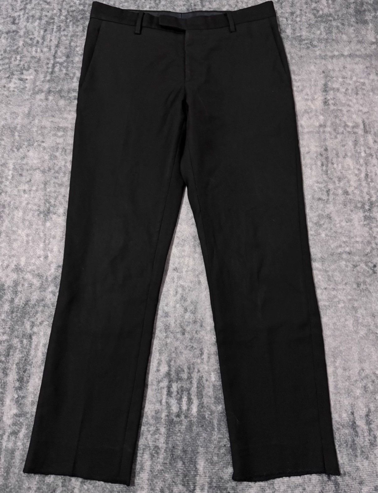 Saint Laurent Paris Saint Laurent 15FW Wool Basic Cropped Black Tailored Pants Size US 28 / EU 44 - 1 Thumbnail