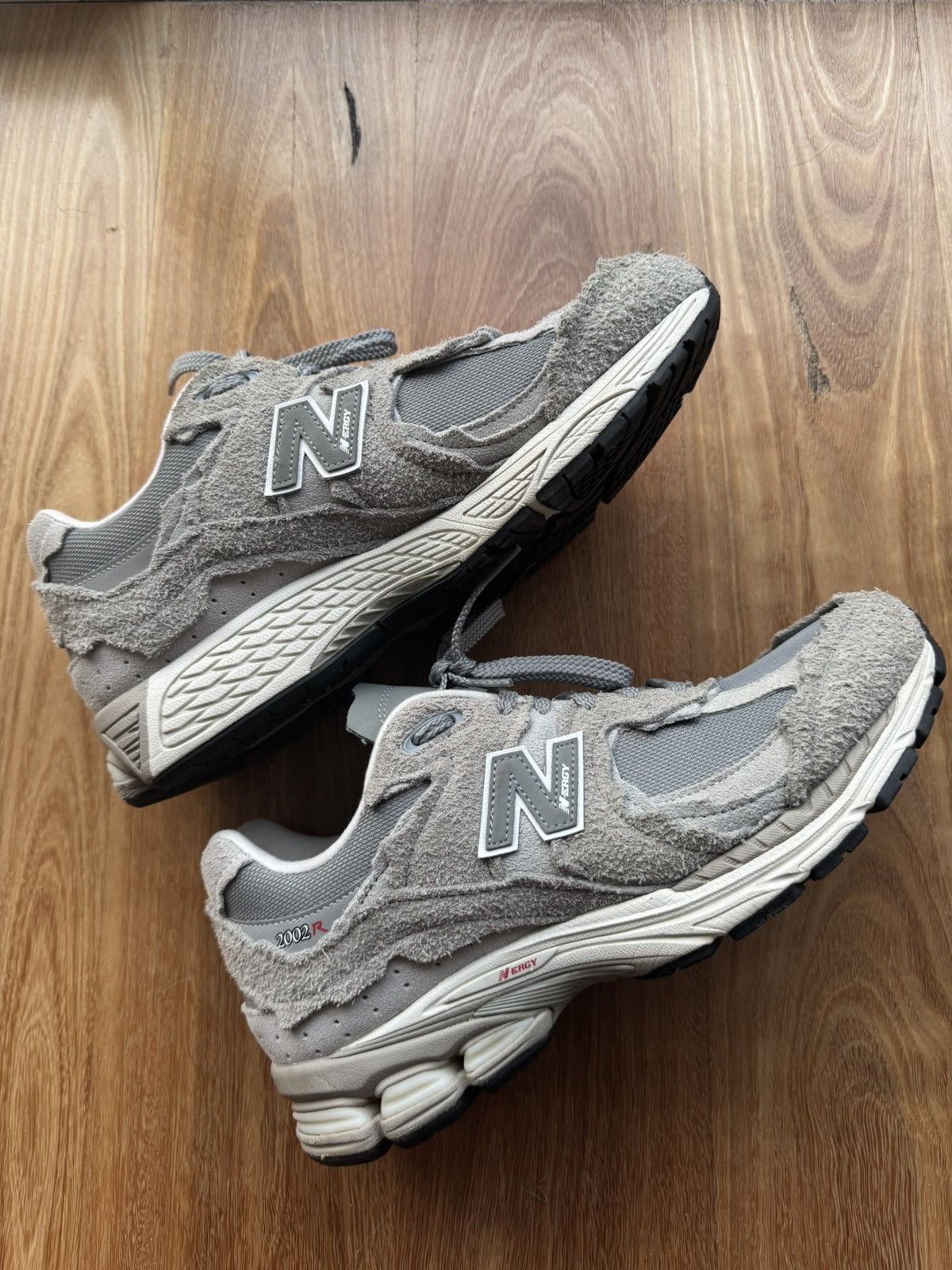 New Balance New balance 2002r Protection Pack Size US 10 / EU 43 - 3 Thumbnail