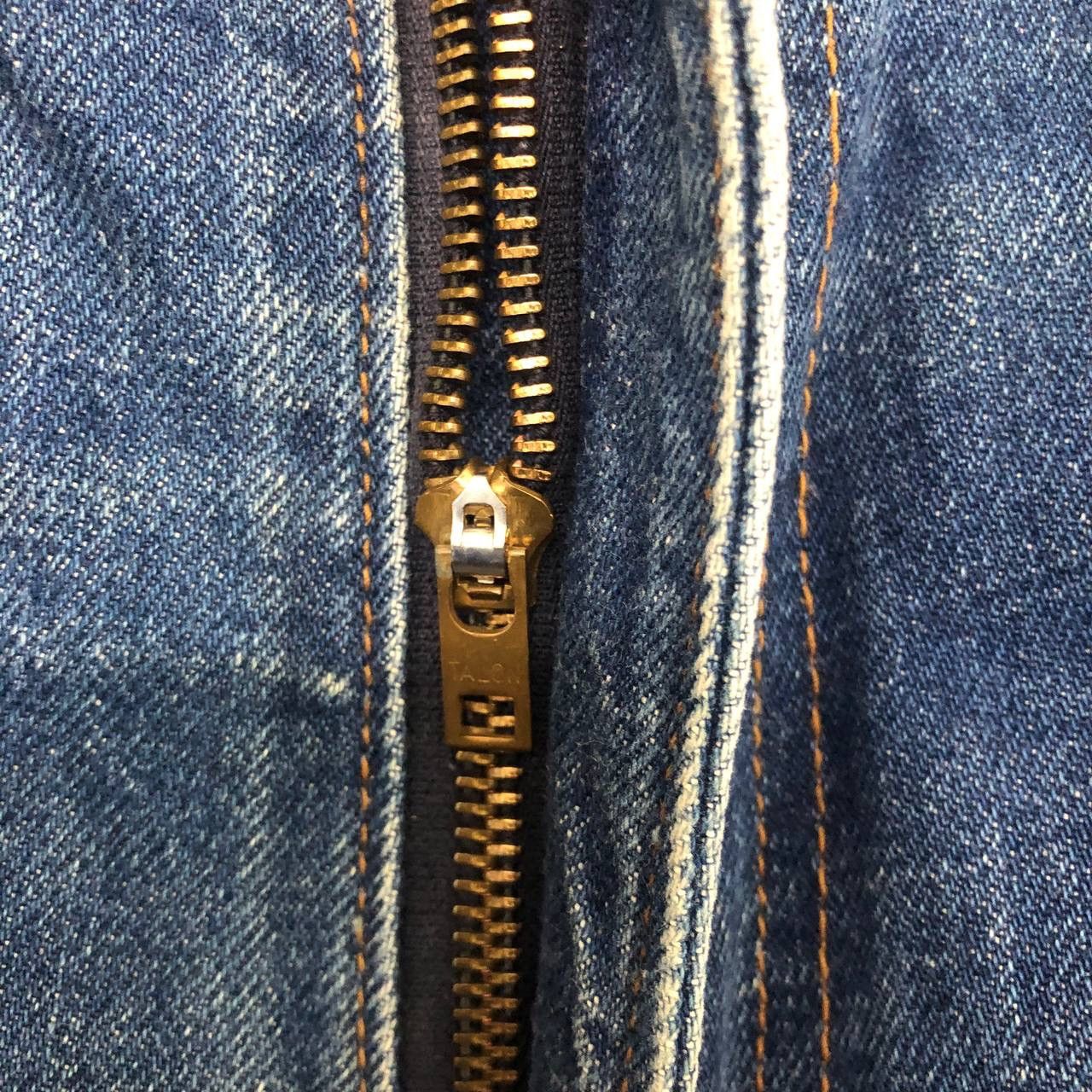P863. VINTAGE TALON ZIPPER MCQUEEN JEANS