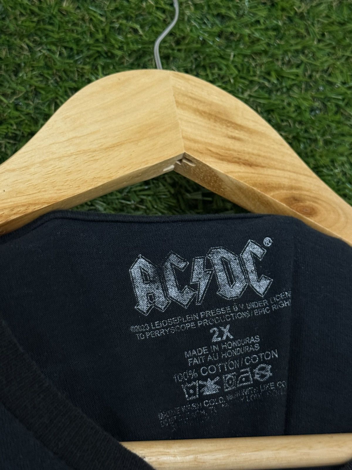 Vintage ACDC Dog Bone House Merch Tour Band Metal Tee Black 2XL XXL Size US XXL / EU 58 / 5 - 3 Thumbnail
