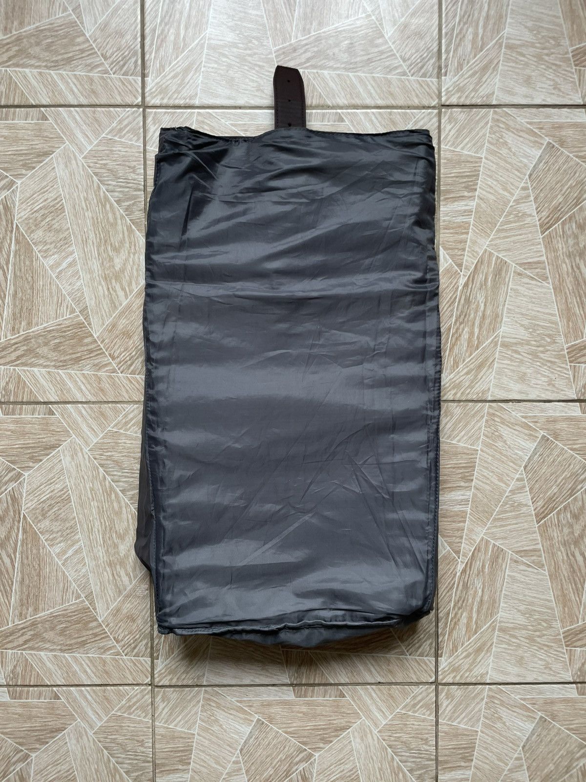 Issey Miyake × Japanese Brand × Vintage Japanese Designer Issey Miyake Parfums Bag Gray Size ONE SIZE - 9 Thumbnail