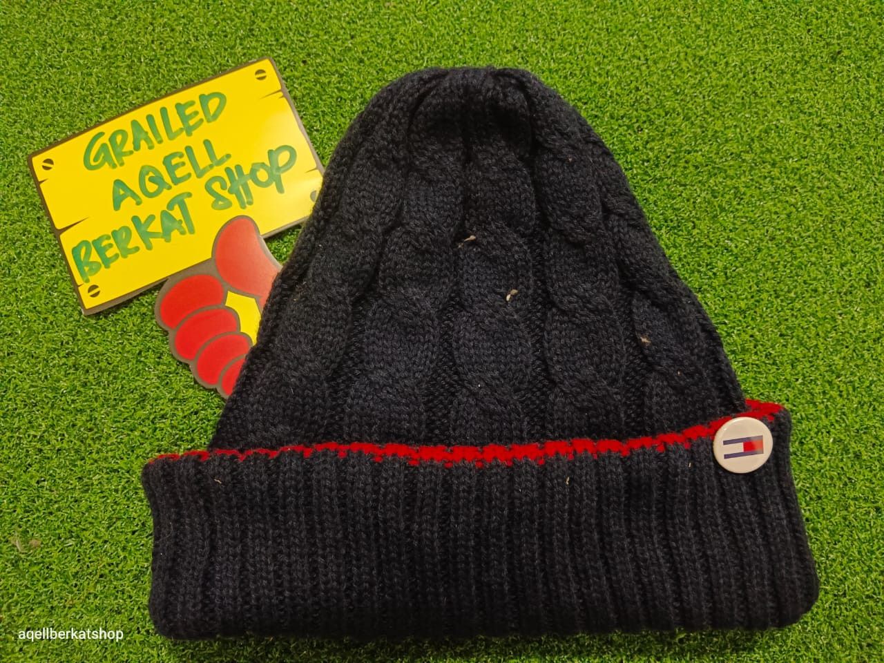 Tommy Hilfiger TOMMY GIRL Beanie Size ONE SIZE - 1 Thumbnail