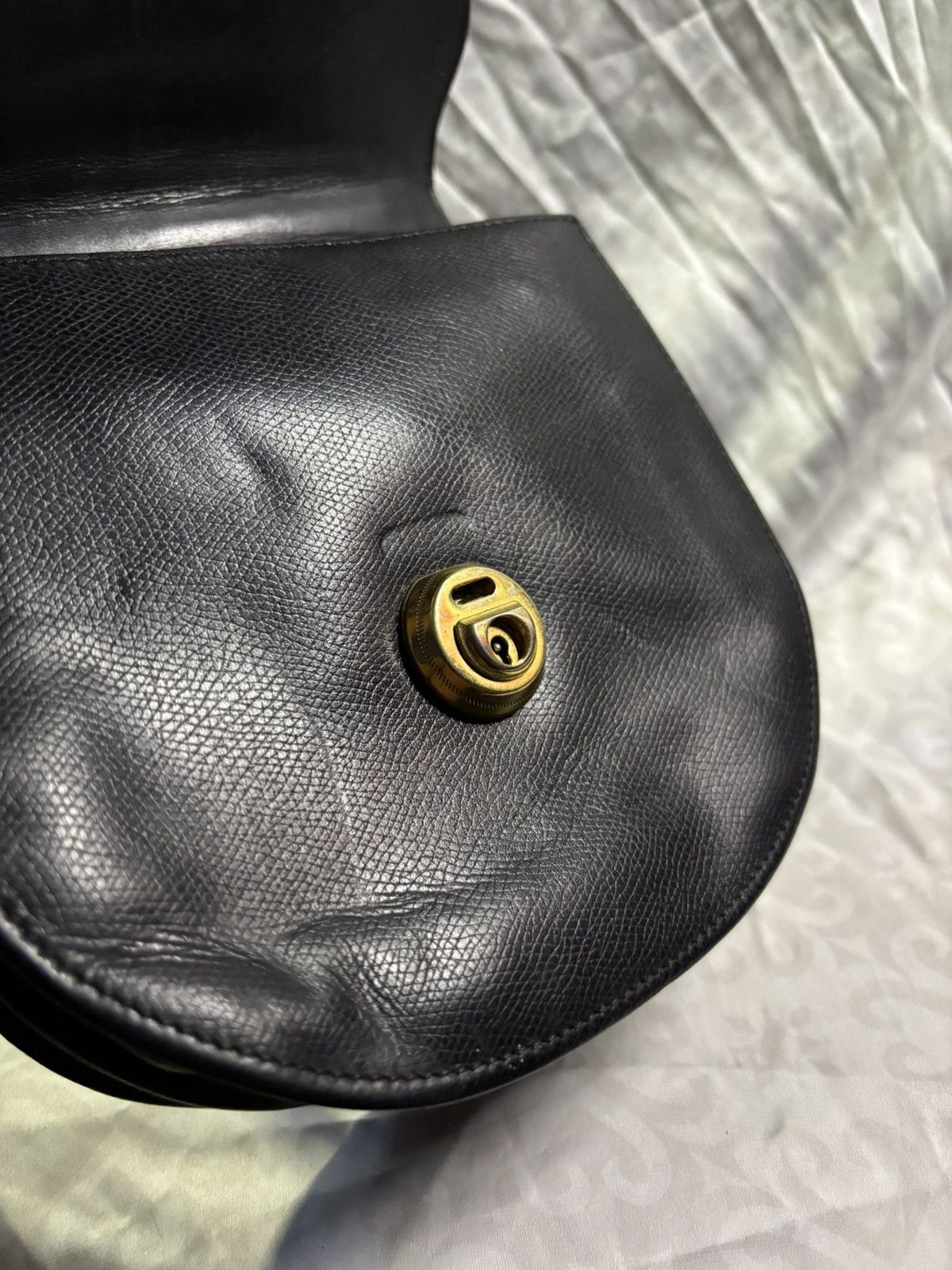 Longchamp (Rare) Longchamp Leather 2 Way W/Lock Key and Green Card Size ONE SIZE - 11 Thumbnail