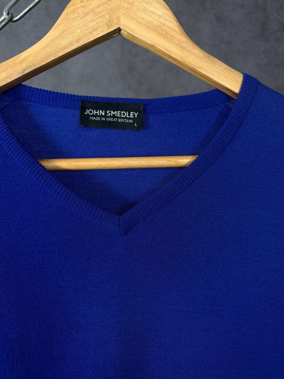 John Smedley John Smedley designer v neck sweater Size US L / EU 52-54 / 3 - 2 Thumbnail
