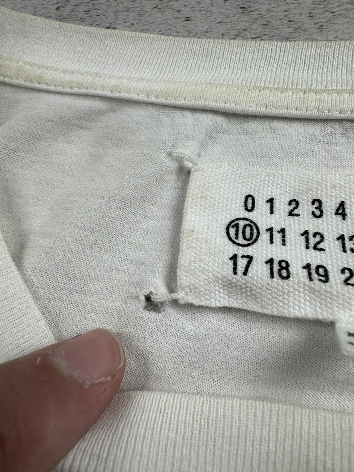Maison Margiela Maison Margiela AW16 Men’s Large White Designer Cotton Tape T Shirt Tee Jersey Size US L / EU 52-54 / 3 - 15 Thumbnail