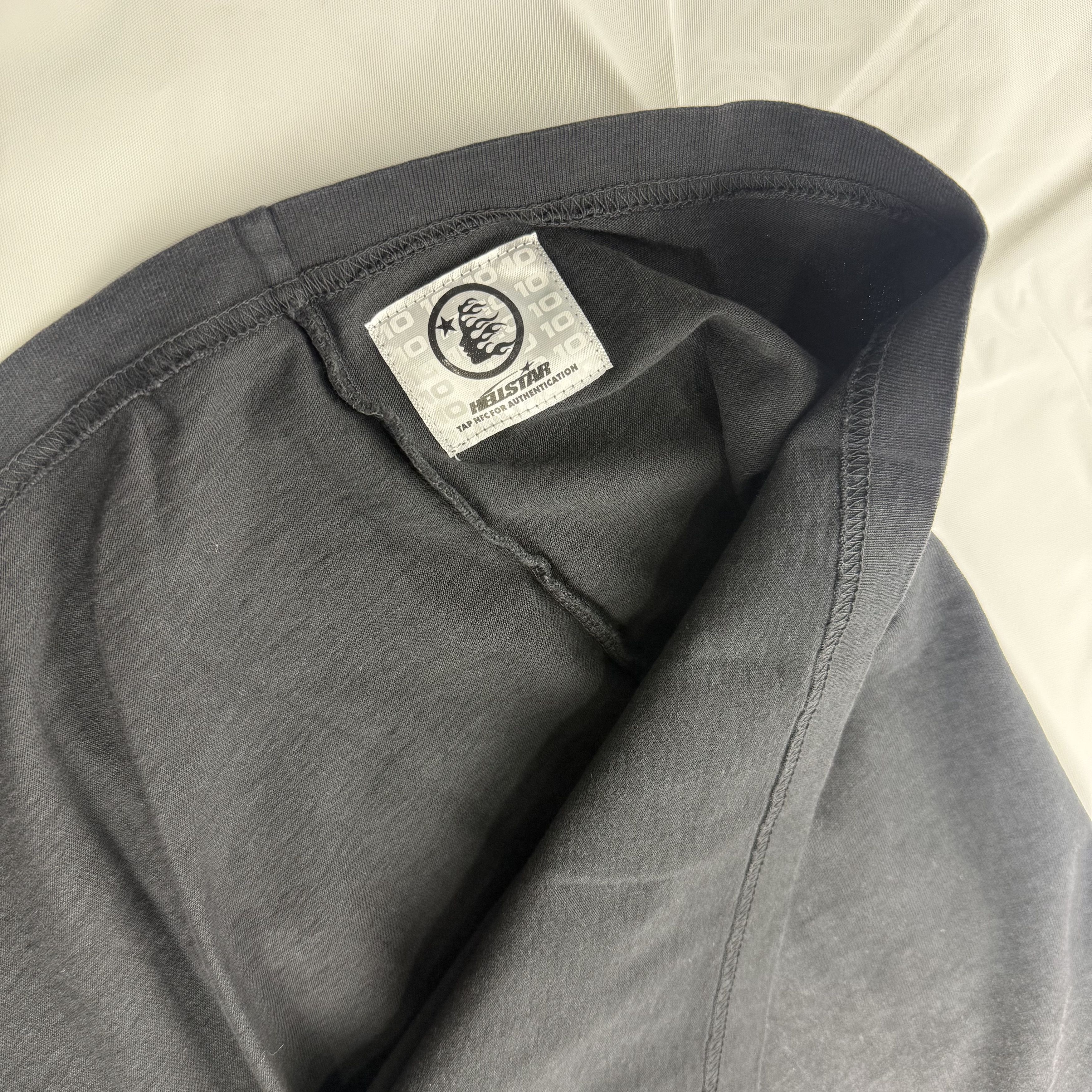 HELLSTAR Hellstar Box Logo T-Shirt in a "Washed Black" Size US XXL / EU 58 / 5 - 5 Thumbnail
