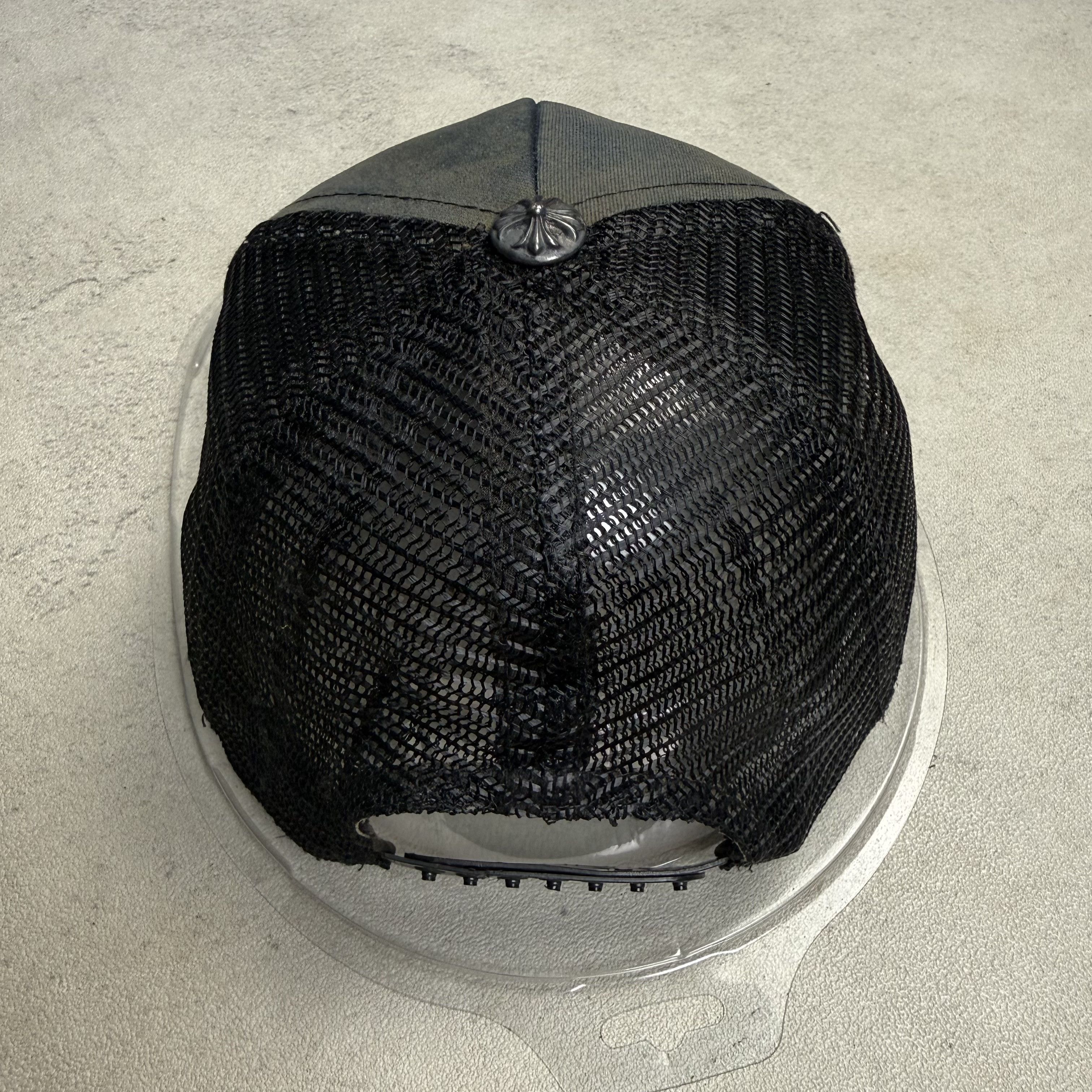 Chrome Hearts 90s Chrome Hearts Hollywood Sun Faded Trucker Hat Size ONE SIZE - 5 Thumbnail