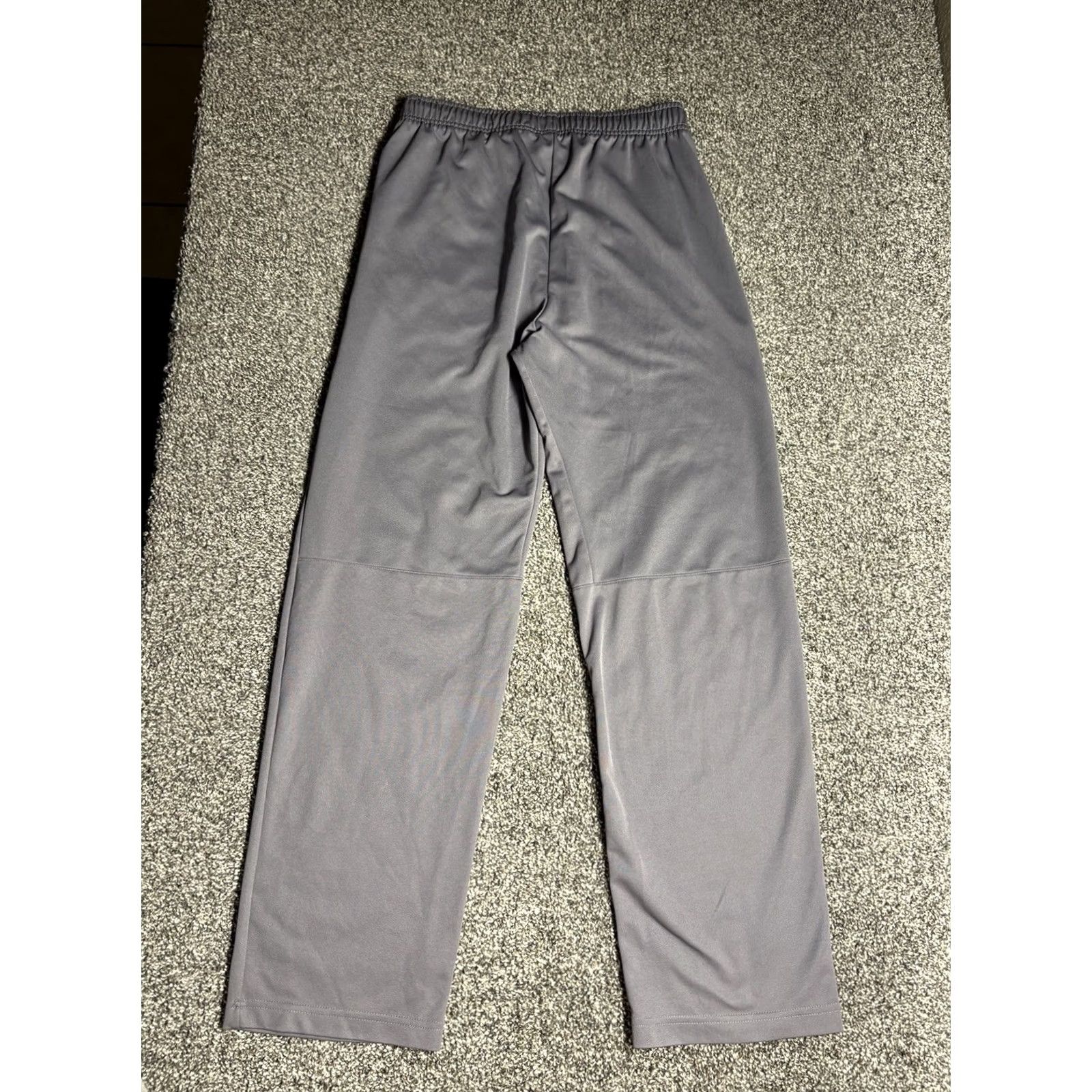 Nike Nike Epic Knit Training Pants Mens M Gray Dri-FIT Swoosh Logo 927388 Size US 31 - 3 Thumbnail