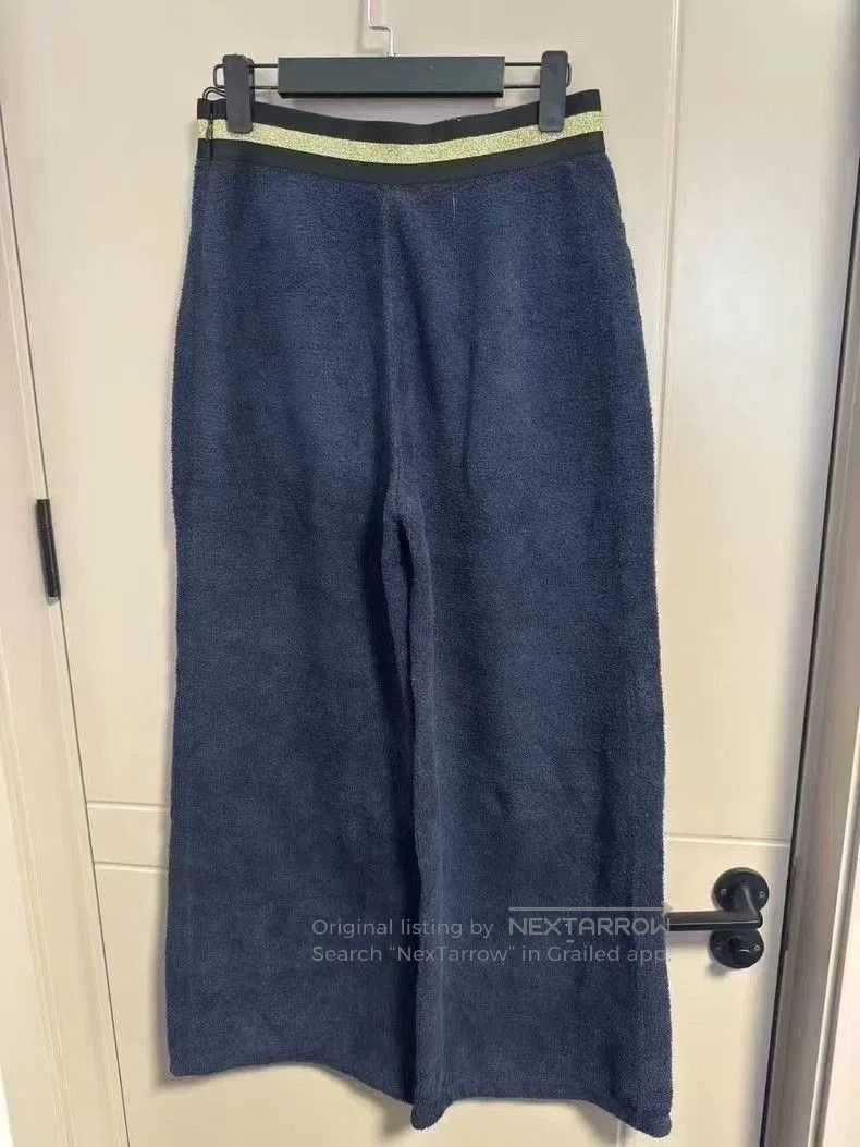 Chanel Chanel Blue Gold Button Towel Trousers. Size US 38 / EU 54 - 2 Thumbnail
