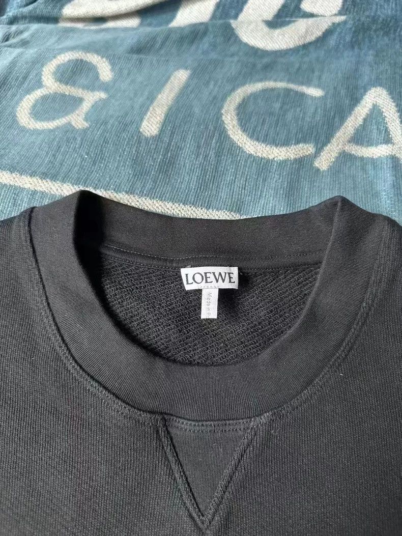 Loewe LOEWE Black embroidered sweater Size S / US 4 / IT 40 - 2 Thumbnail