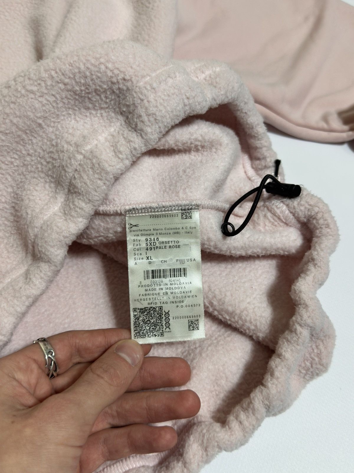 Colmar Colmar Cropped Fleece Pullover in Pale Rose - Size XL Size XL / US 12-14 / IT 48-50 - 7 Thumbnail