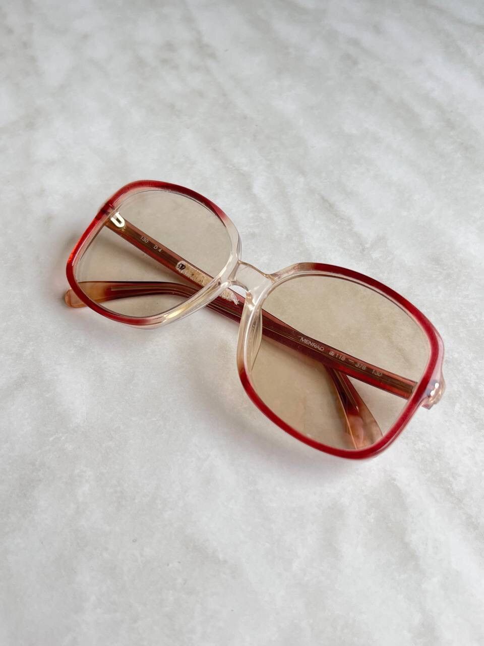 Vintage 80s Vintage Retro Sunglasses Yellow Lenses Dark Red Frame Size ONE SIZE - 7 Thumbnail