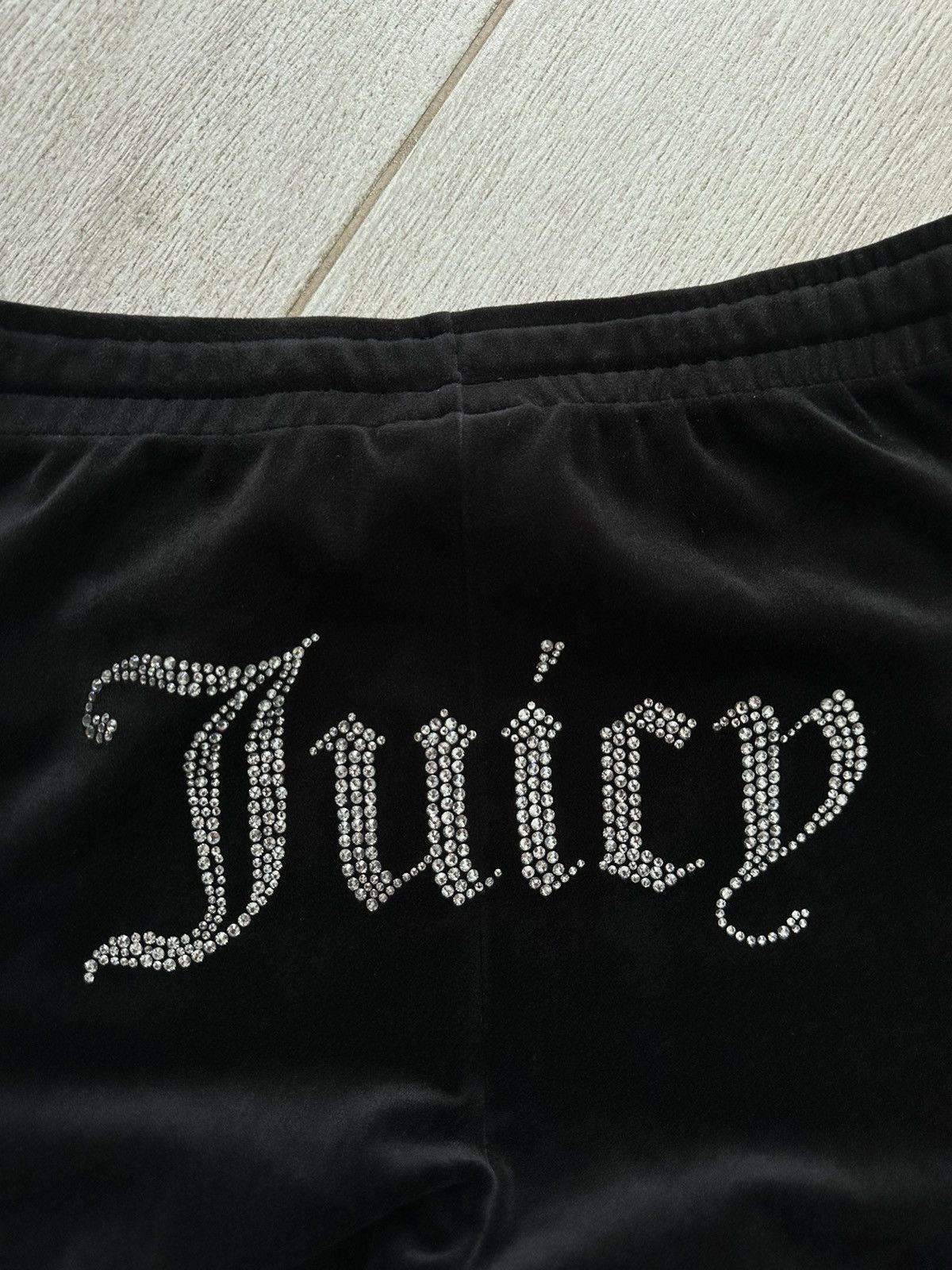 Juicy Couture Juicy Couture Big Logo Velvet Pants Vintage Y2K Style Size 32" / US 10 / IT 46 - 10 Thumbnail