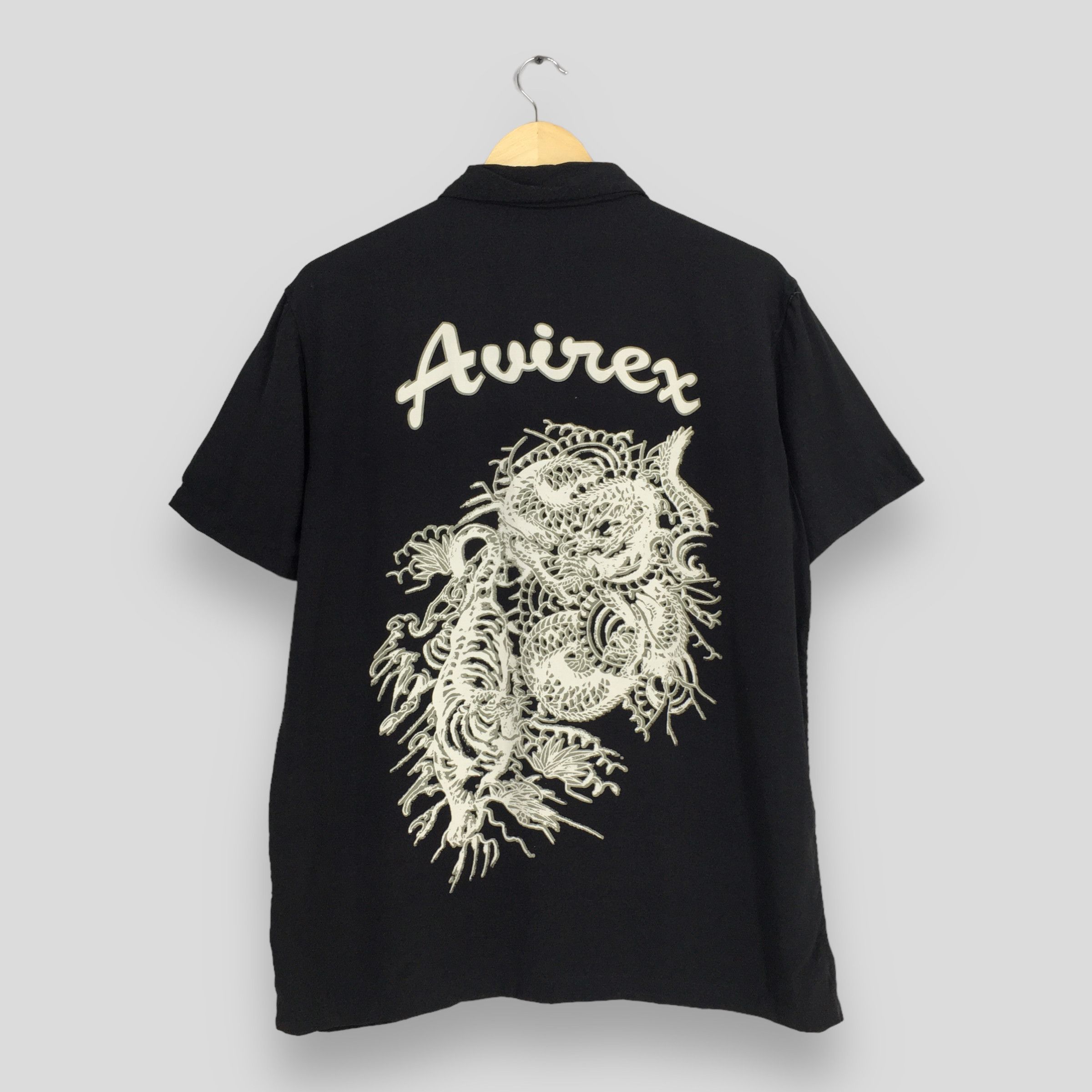 Avirex × Vintage Vintage Avirex Tiger Fighting Dragon Printed Rayon Shirt M Size US M / EU 48-50 / 2 - 1 Thumbnail