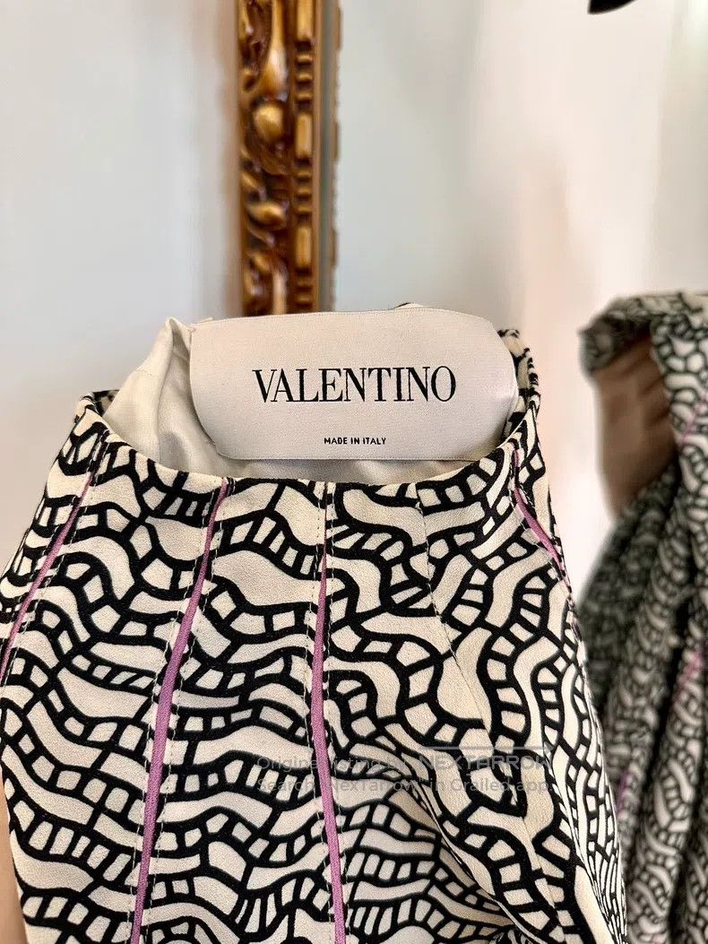 Valentino Valentino Dress dress Size S / US 4 / IT 40 - 4 Thumbnail