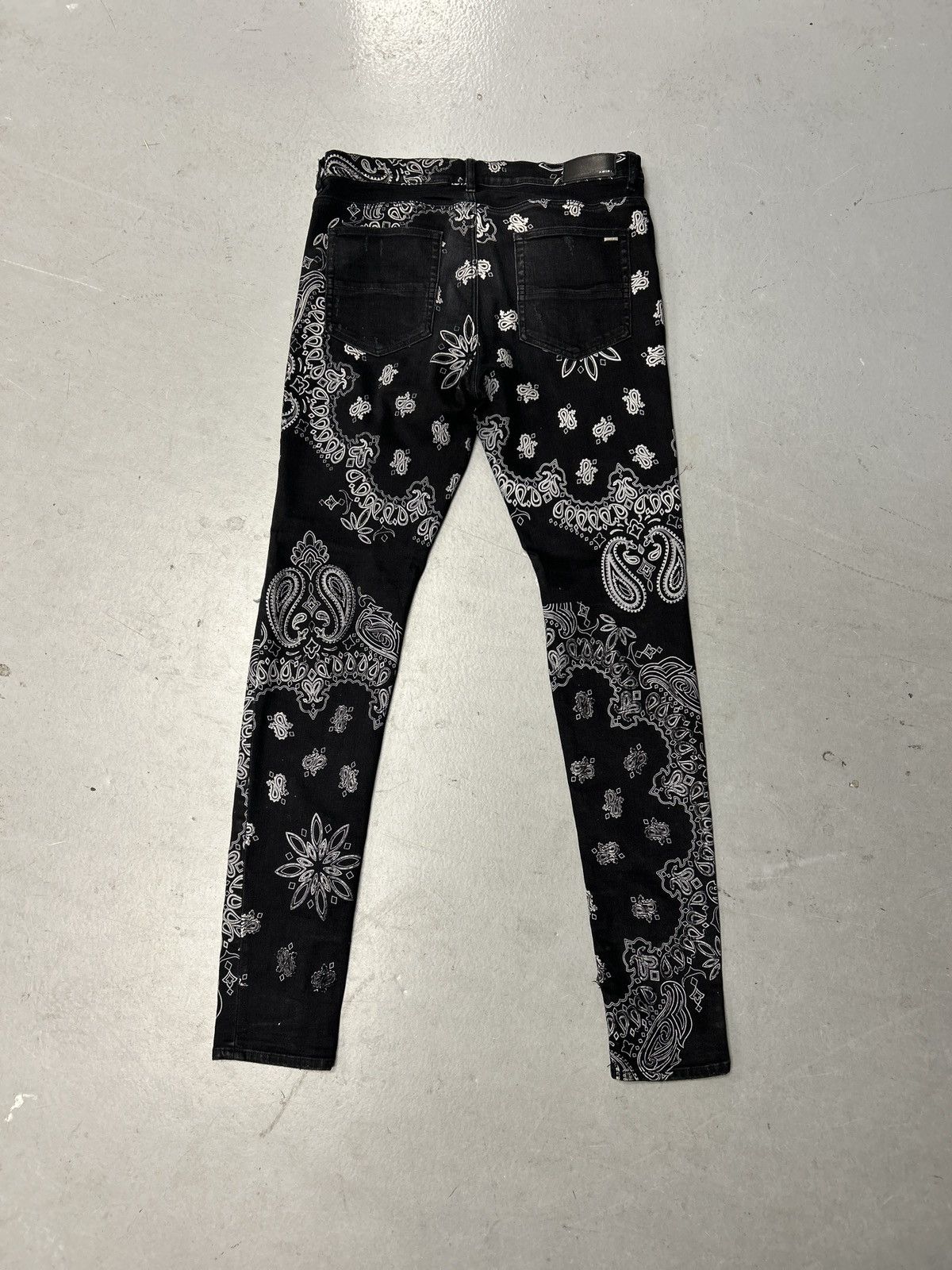 Amiri Amiri Jeans Flocked Paisley Bandana Jeans Size US 38 / EU 54 - 11 Thumbnail