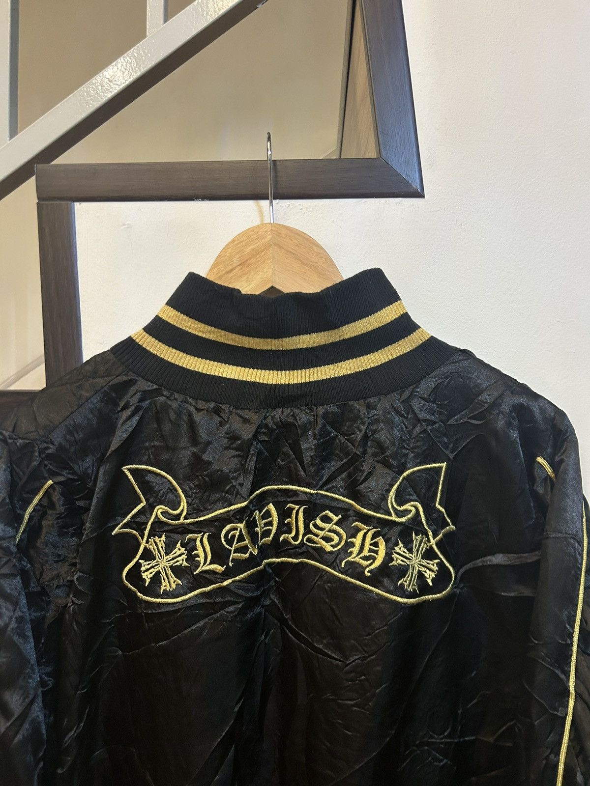 Japanese Brand Vintage Japanese Streetwear "Lavish" Skull Embroidery Jacket Size US L / EU 52-54 / 3 - 6 Thumbnail