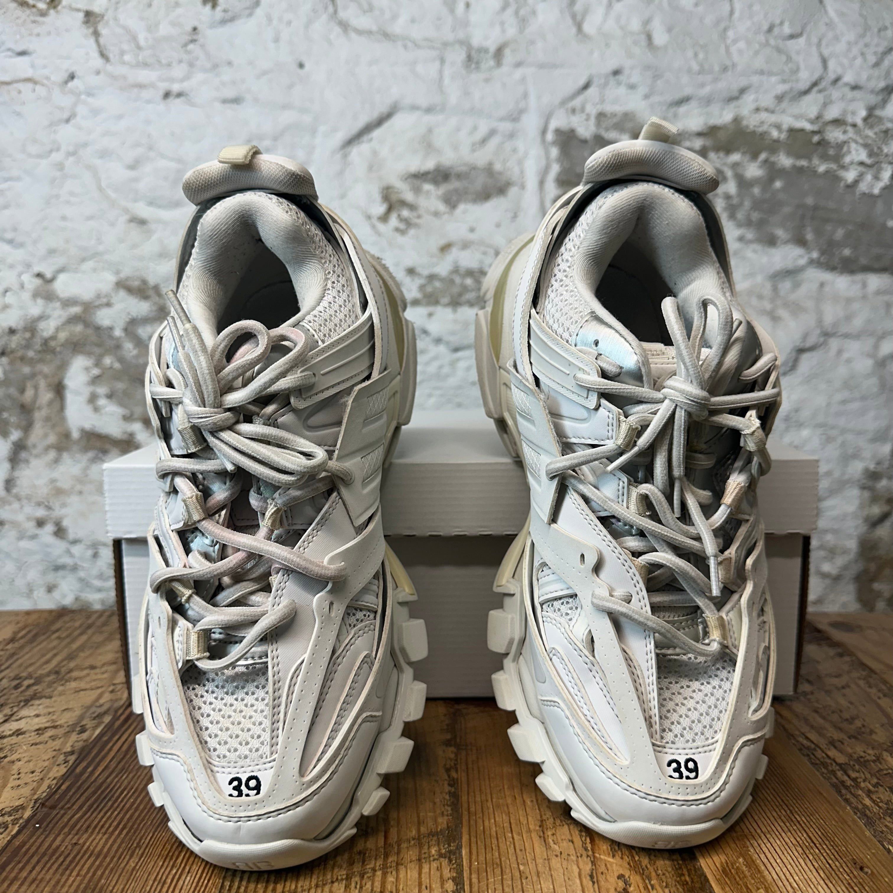 Balenciaga Balenciaga Track Runner Triple White Sneaker Sz 6.5 (39) Size US 6.5 / EU 39-40 - 3 Thumbnail