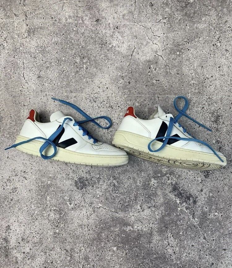 Japanese Brand Vintage White Veja Leather Shoes Sneakers Japanese Y2K Size US 8 / EU 41 - 1 Thumbnail