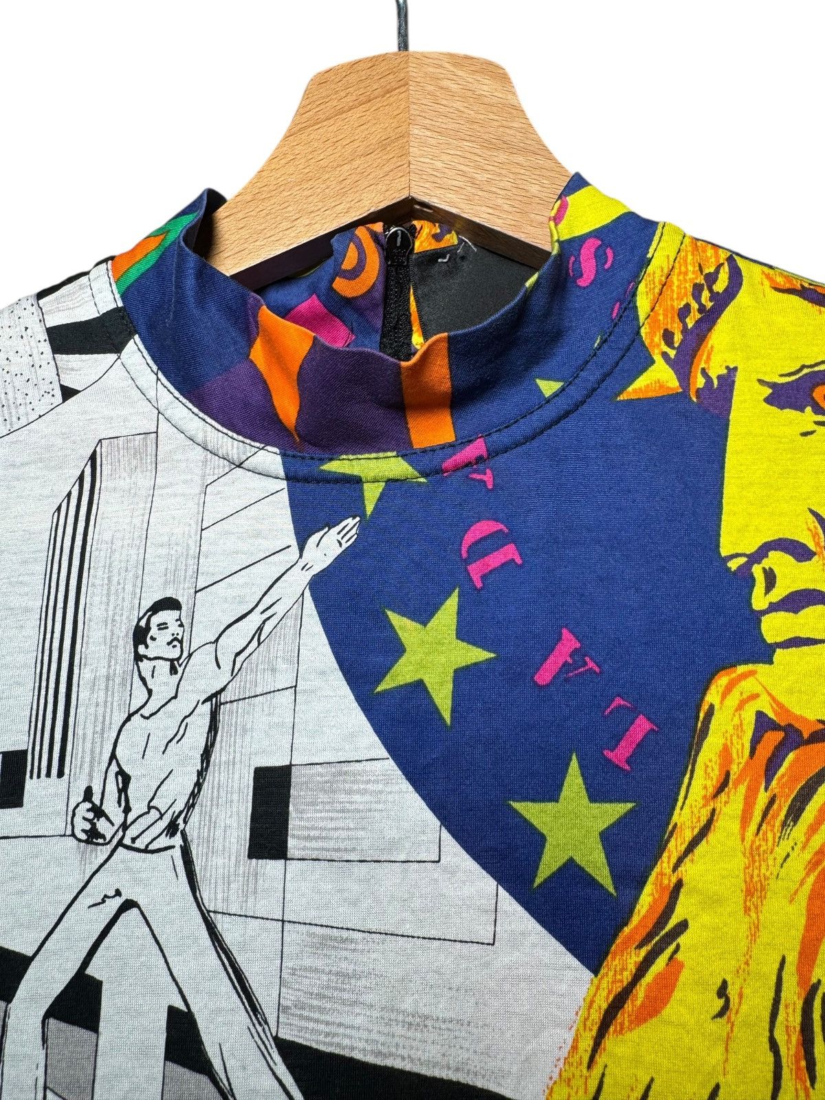 Versace Versace Jeans Couture Pop Art Top Multicolor S Size S / US 4 / IT 40 - 4 Thumbnail