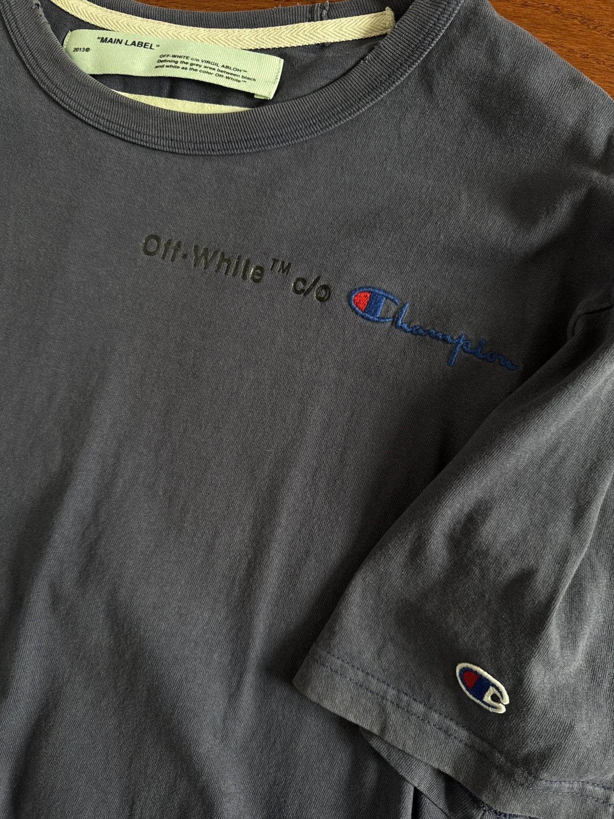 Champion × Off-White Off White x Champion Size US L / EU 52-54 / 3 - 3 Thumbnail