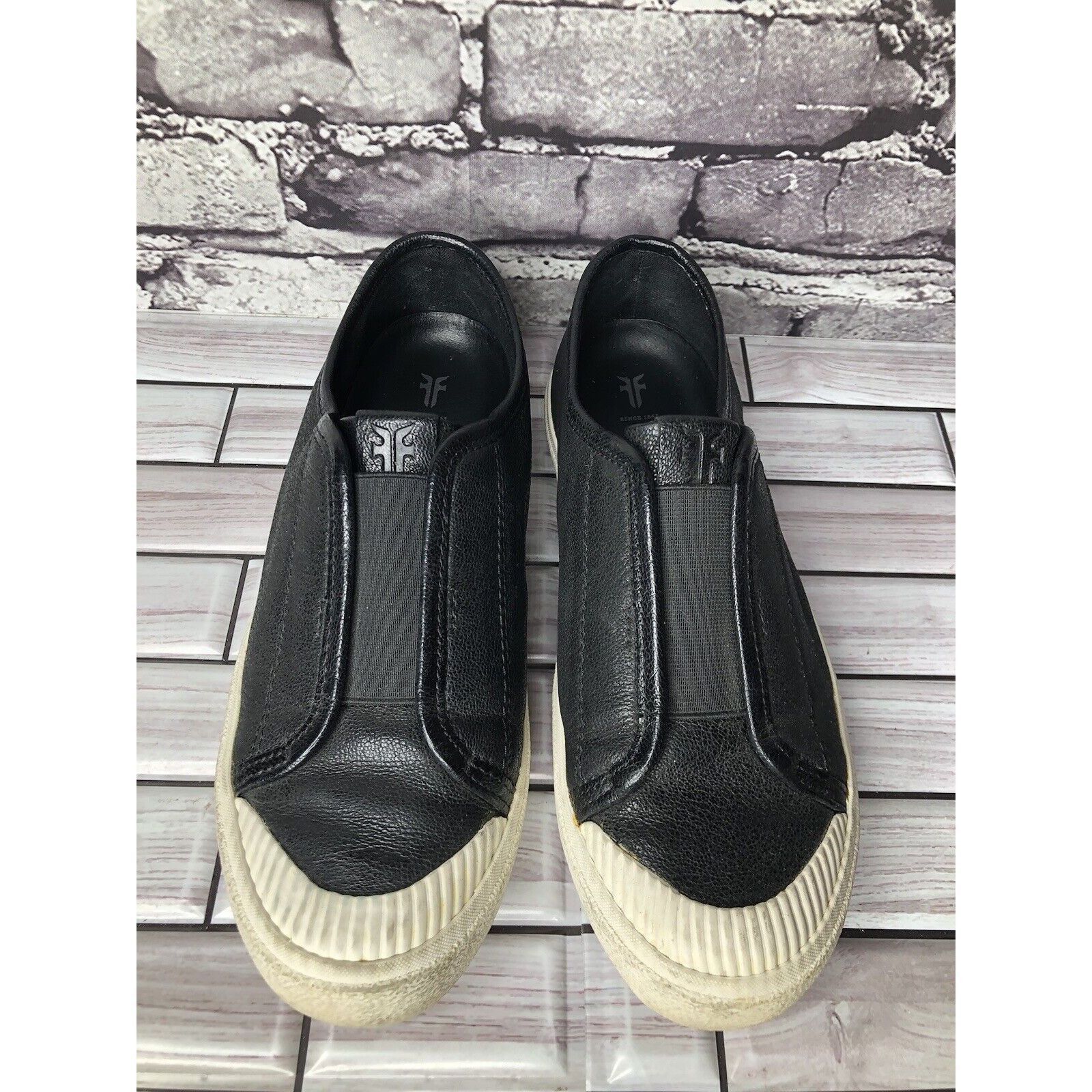 Frye Frye Black Leather Slip On Comfort Casual Sneakers Shoes Wom Size US 7 / IT 37 - 15 Thumbnail