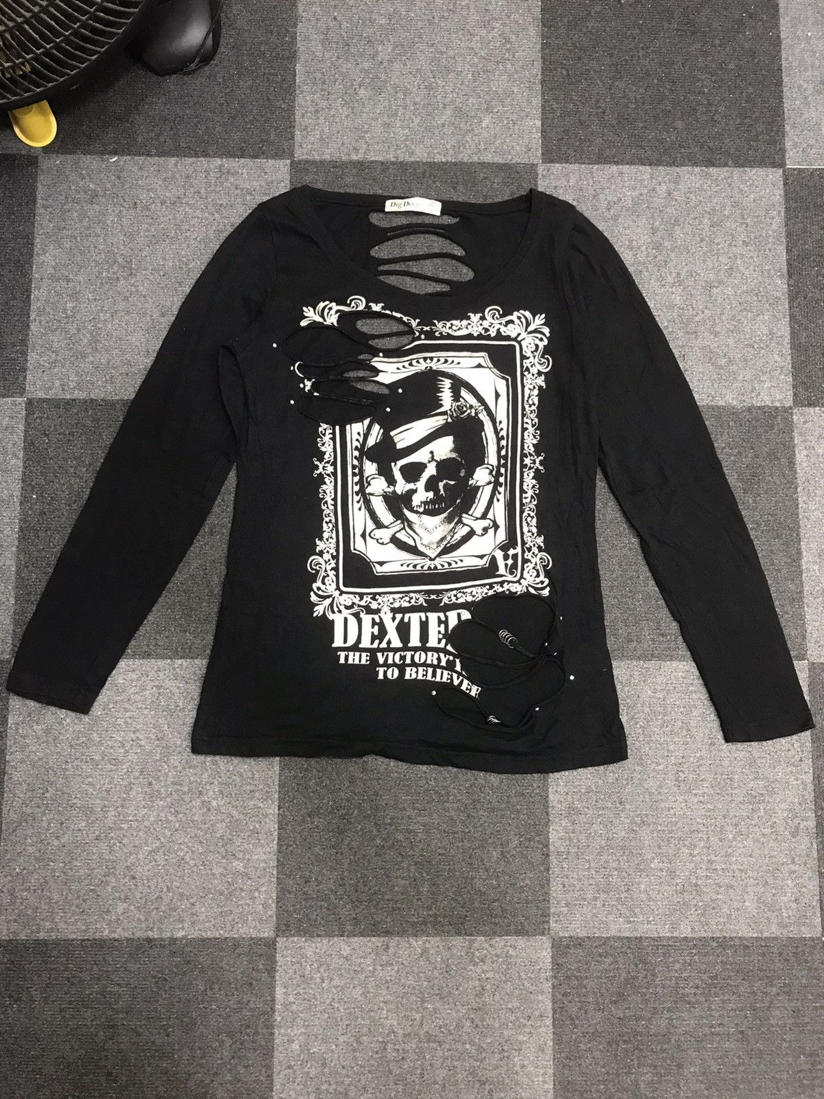 Japanese Brand 💥PUNK💥Dig Deep Distressed Streetwear Shirt Size M / US 6-8 / IT 42-44 - 1 Thumbnail