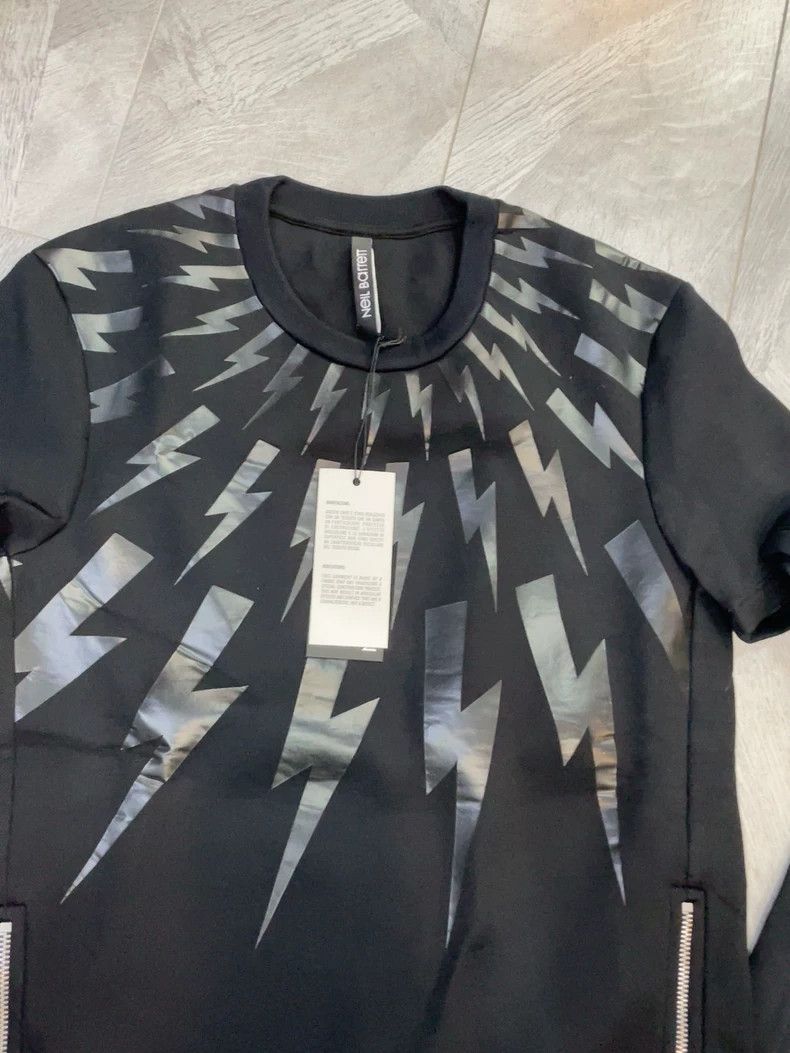 Neil Barrett Black Lightning Short Sleeve Zip Tee Size US XS / EU 42 / 0 - 1 Thumbnail
