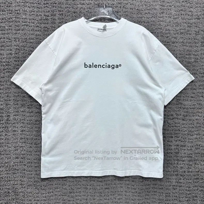 Balenciaga Balenciaga White Mailbox Short Sleeve Size US M / EU 48-50 / 2 - 1 Thumbnail