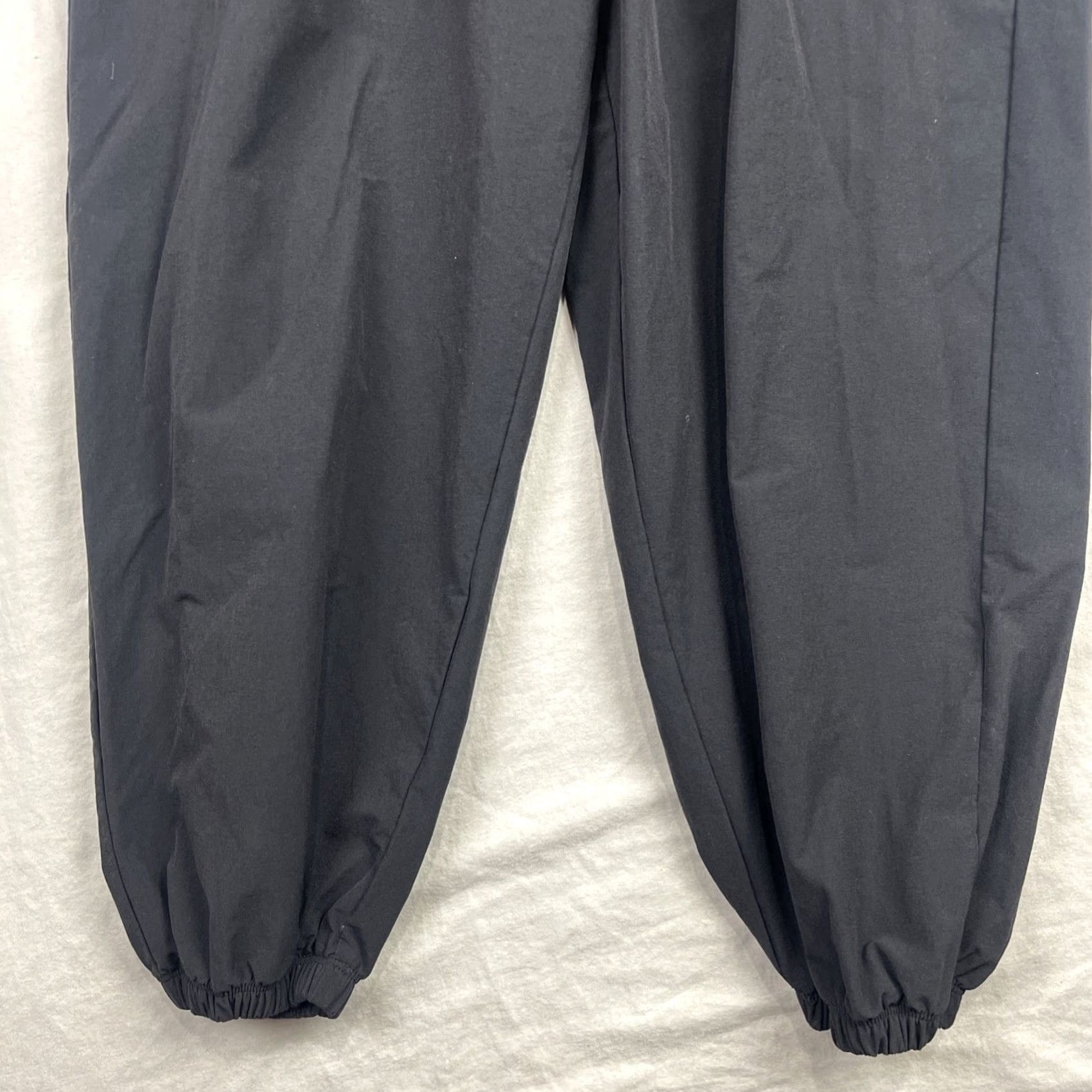 Nike Nike Joggers Womens Small Sportswear Baggy Swoosh Woven Pants Black FN7700 010 Size 26" / US 2 / IT 38 - 3 Thumbnail