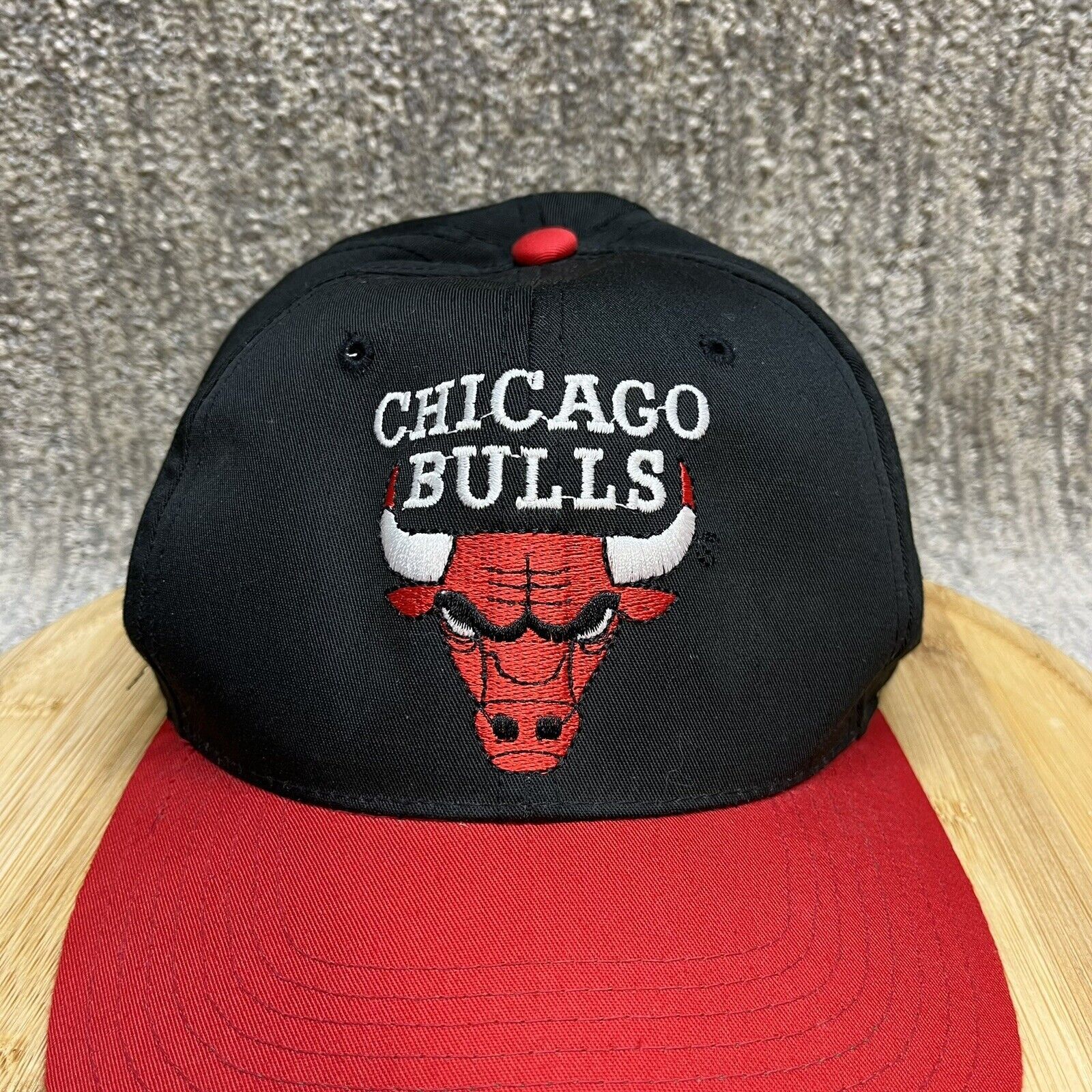 Drew Pearson VTG Back Embroidered Chicago Bulls SnapBack 90s Drew Pearson Size ONE SIZE - 5 Thumbnail